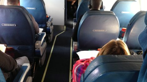 Cleveland(CLE) ✈ New York(LGA) - Primeira Classe Doméstica - CRJ700