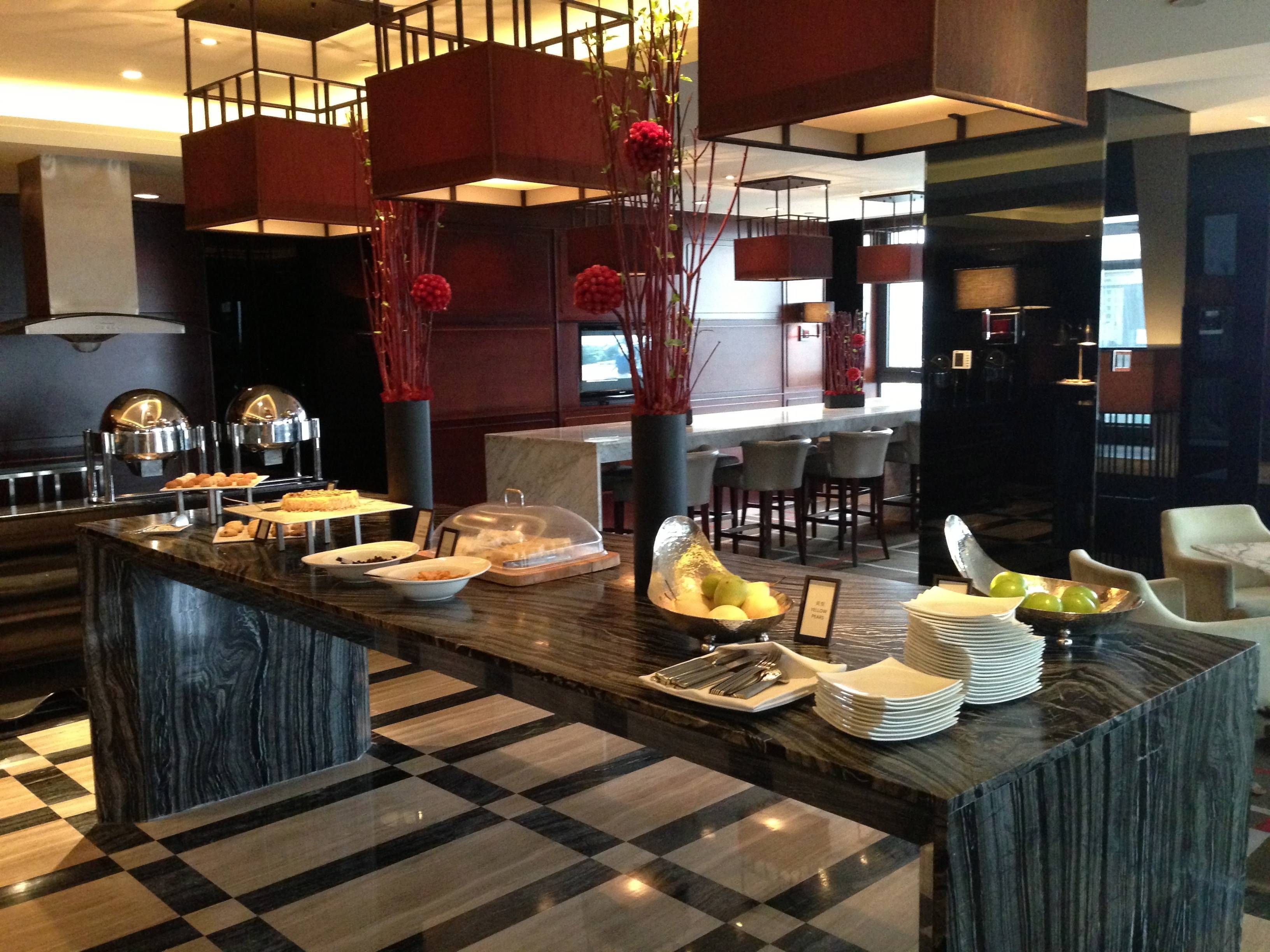Hilton Wangfujing - Executive Lounge
