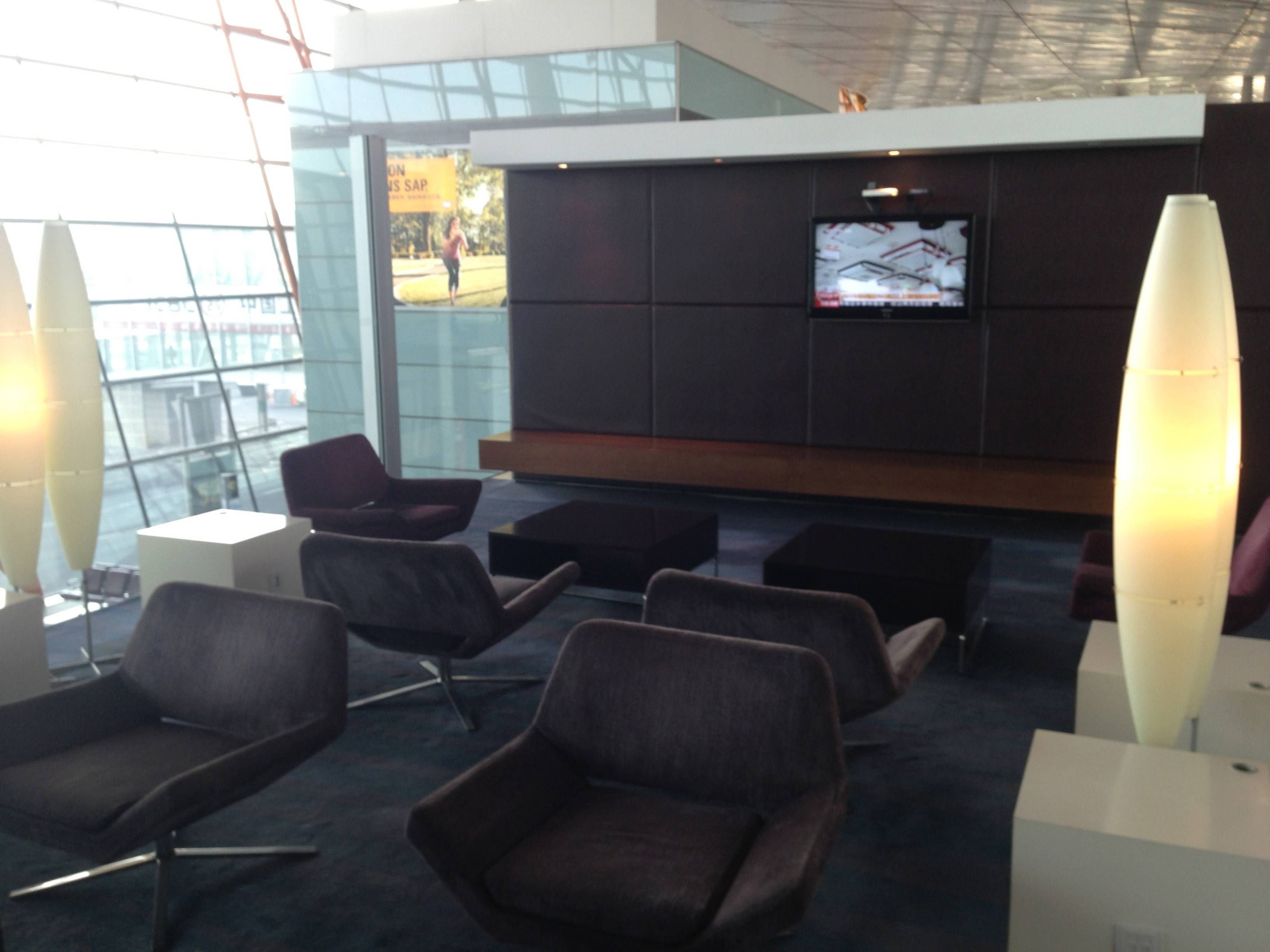 Dragon Air Cathay Pacific Vip Lounge Beijing