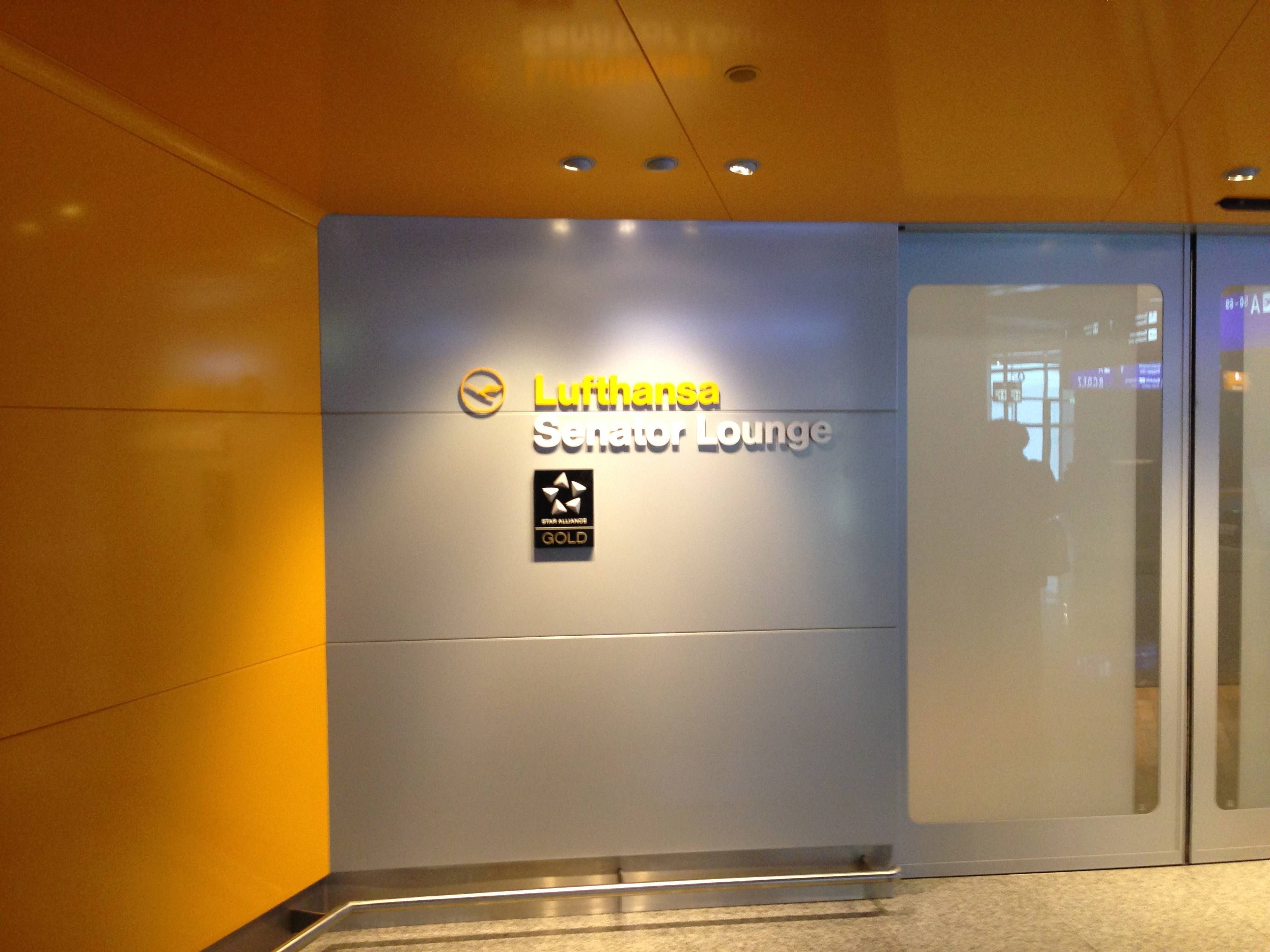 Lufthana Senator Lounge