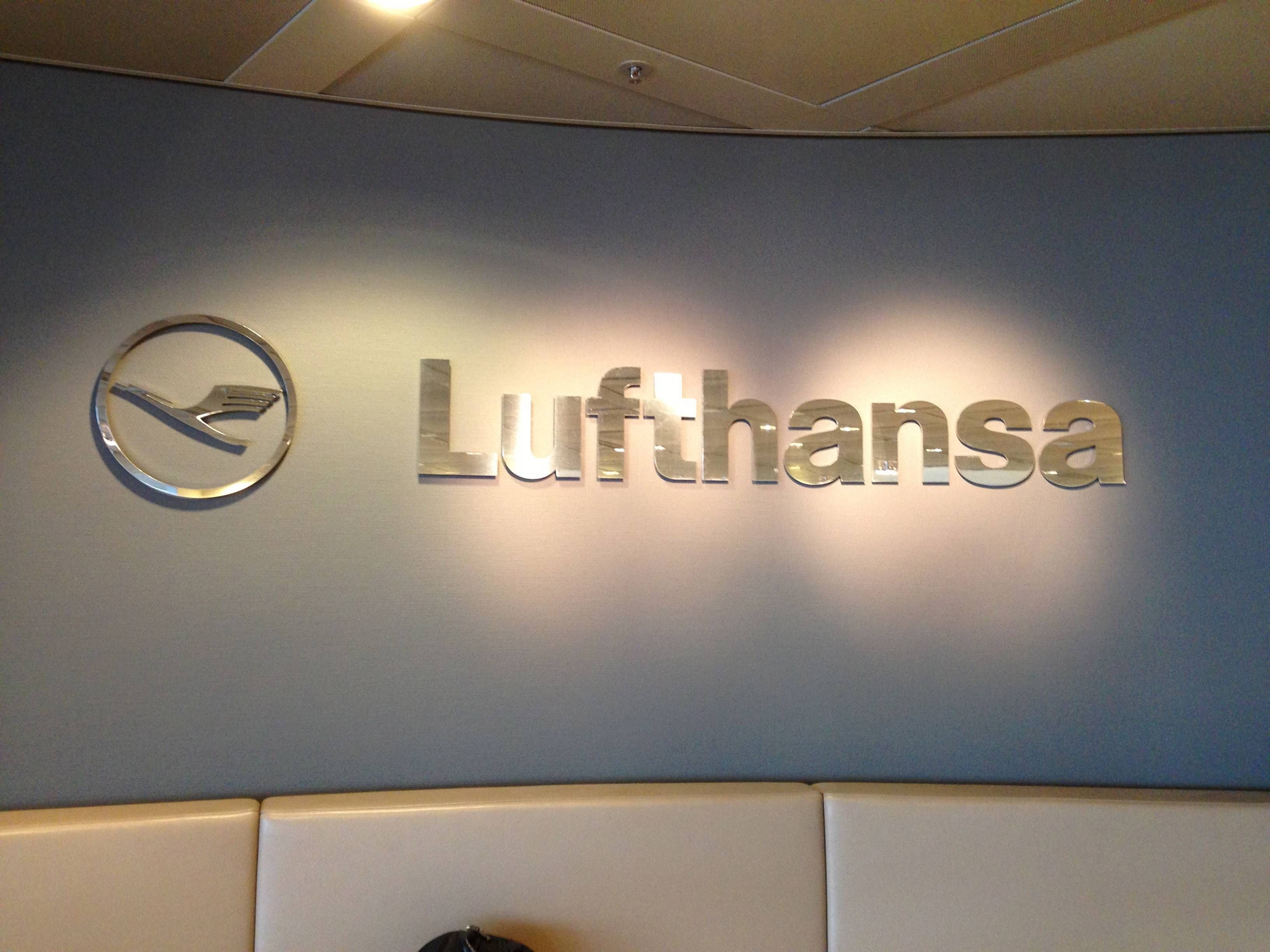 Lufthansa Senator Lounge Hamburg