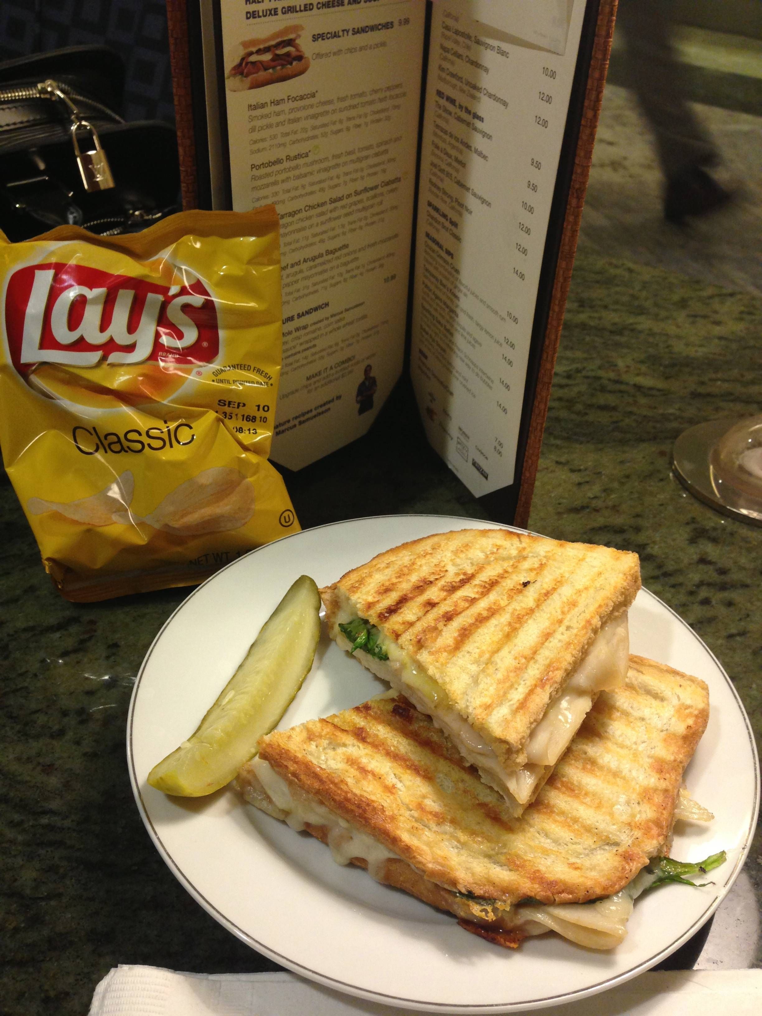 Admirals Club Miami