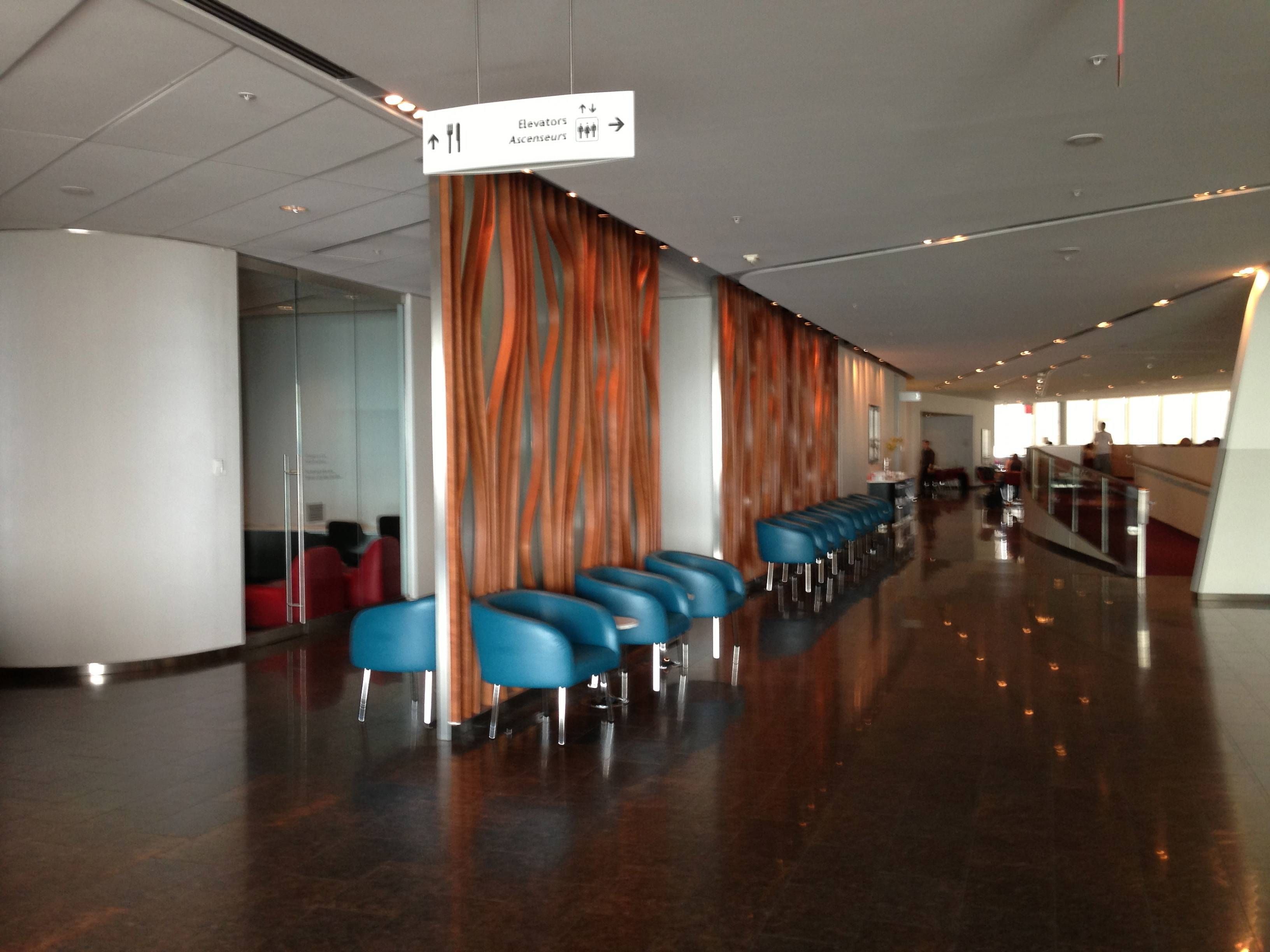 Maple Leaf Lounge
