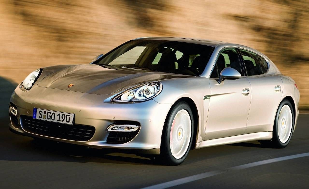 2010-Porsche-Panamera