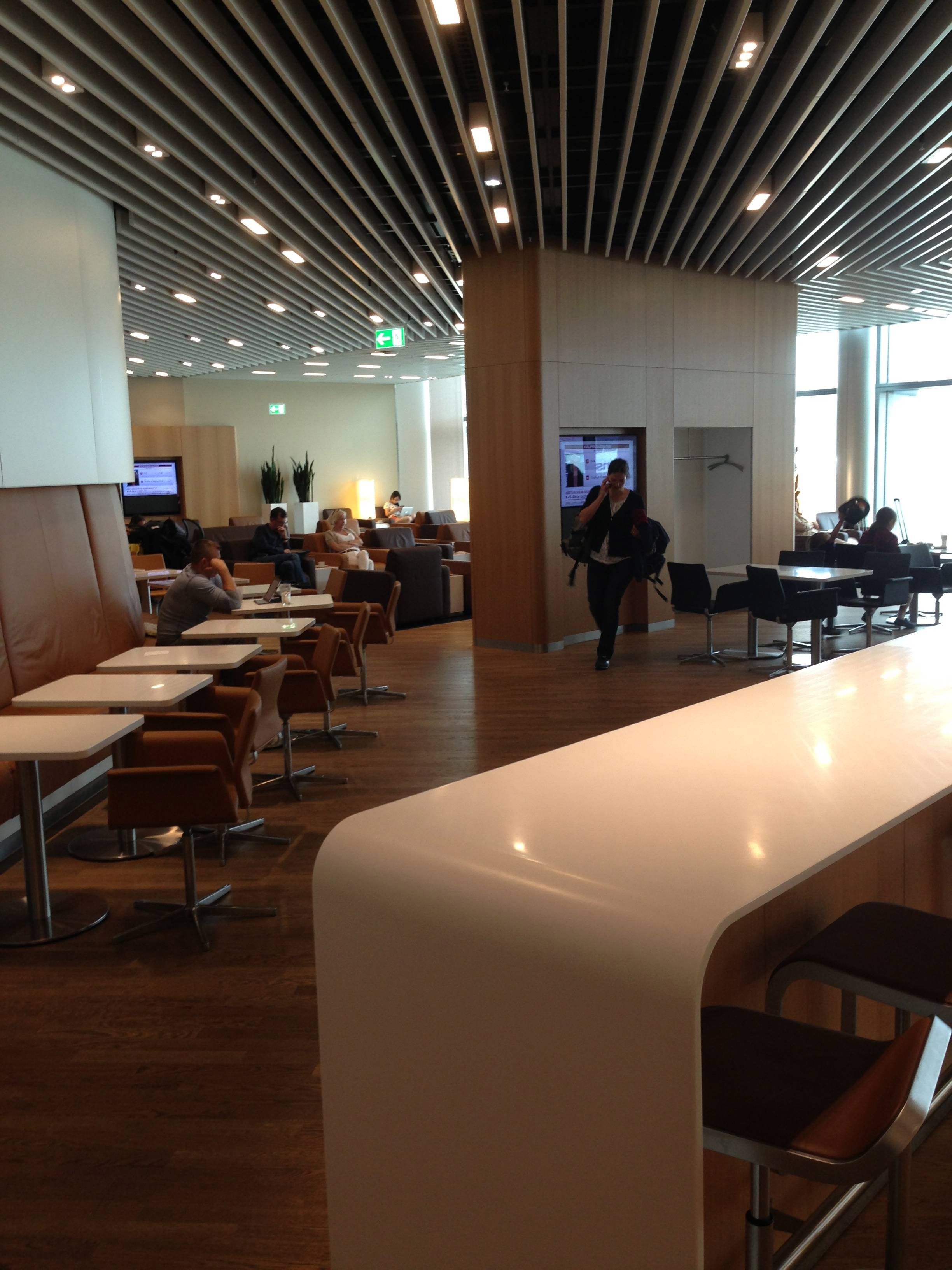 Lufthansa Senator Lounge