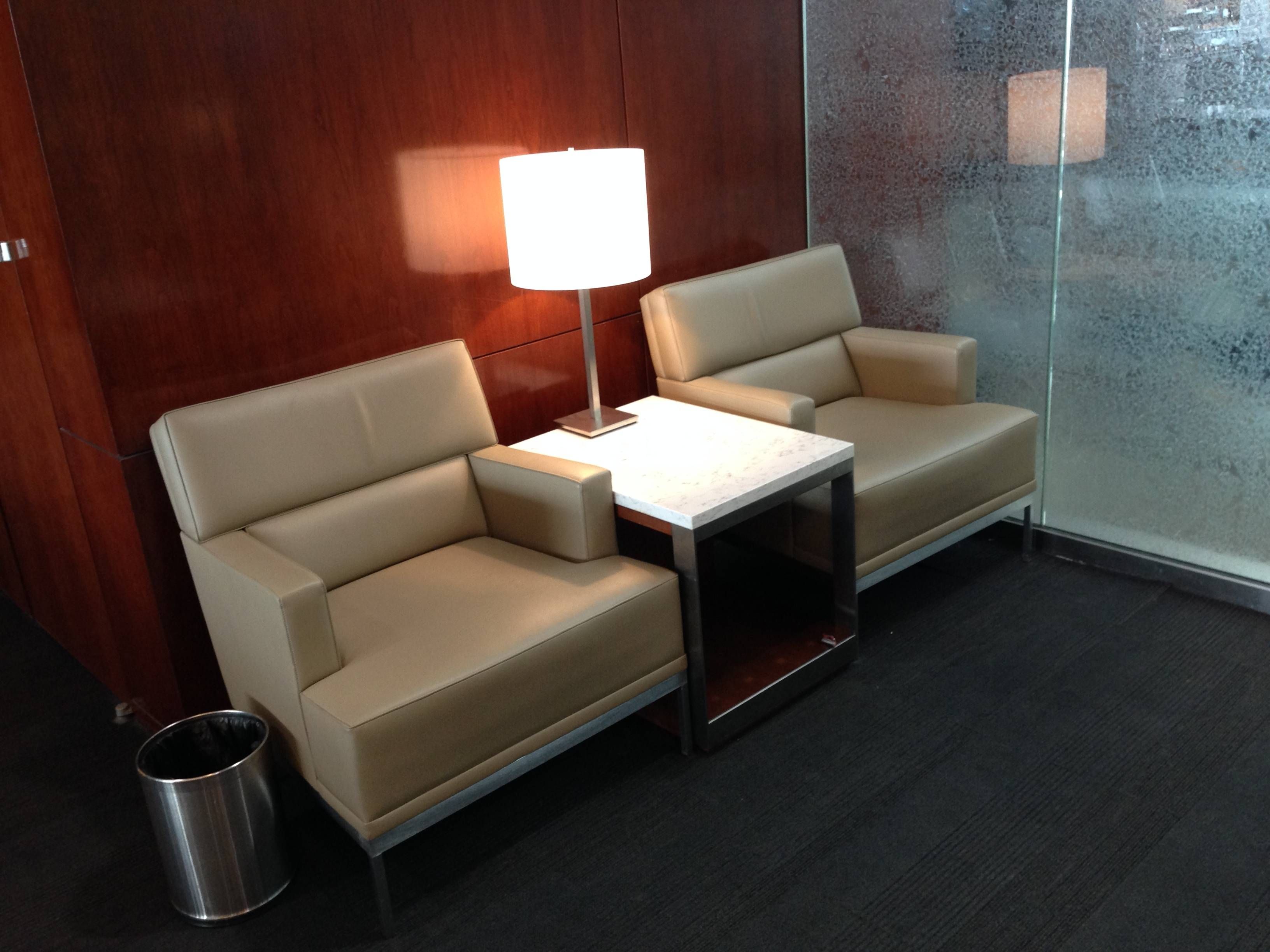 Sala VIP United Club no Aeroporto de Denver (DEN)