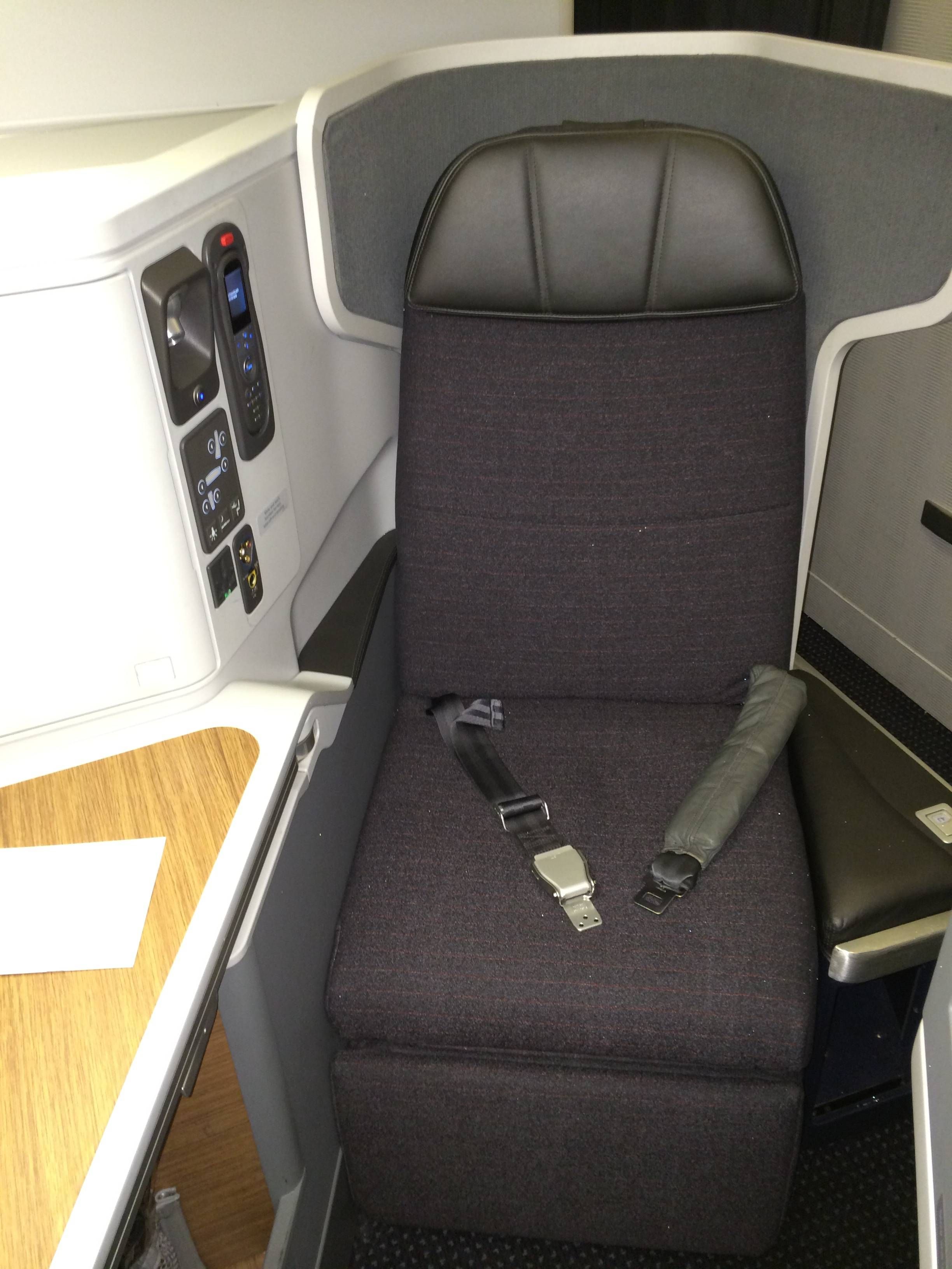 American Airlines Classe Executiva Boeing 777-300ER Business Class