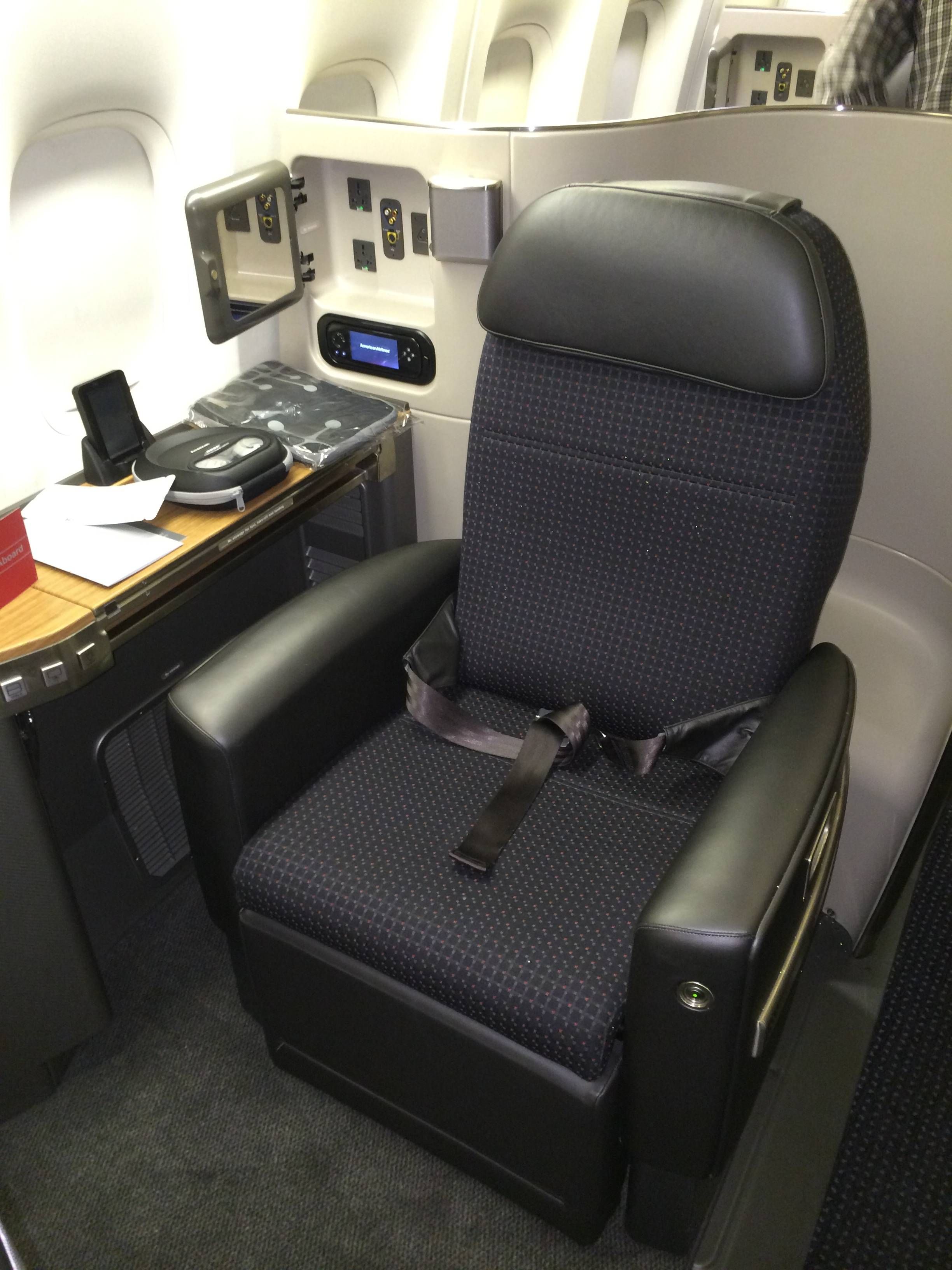 American Airlines Primeira Classe Boeing 777-300ER Flagship Suite