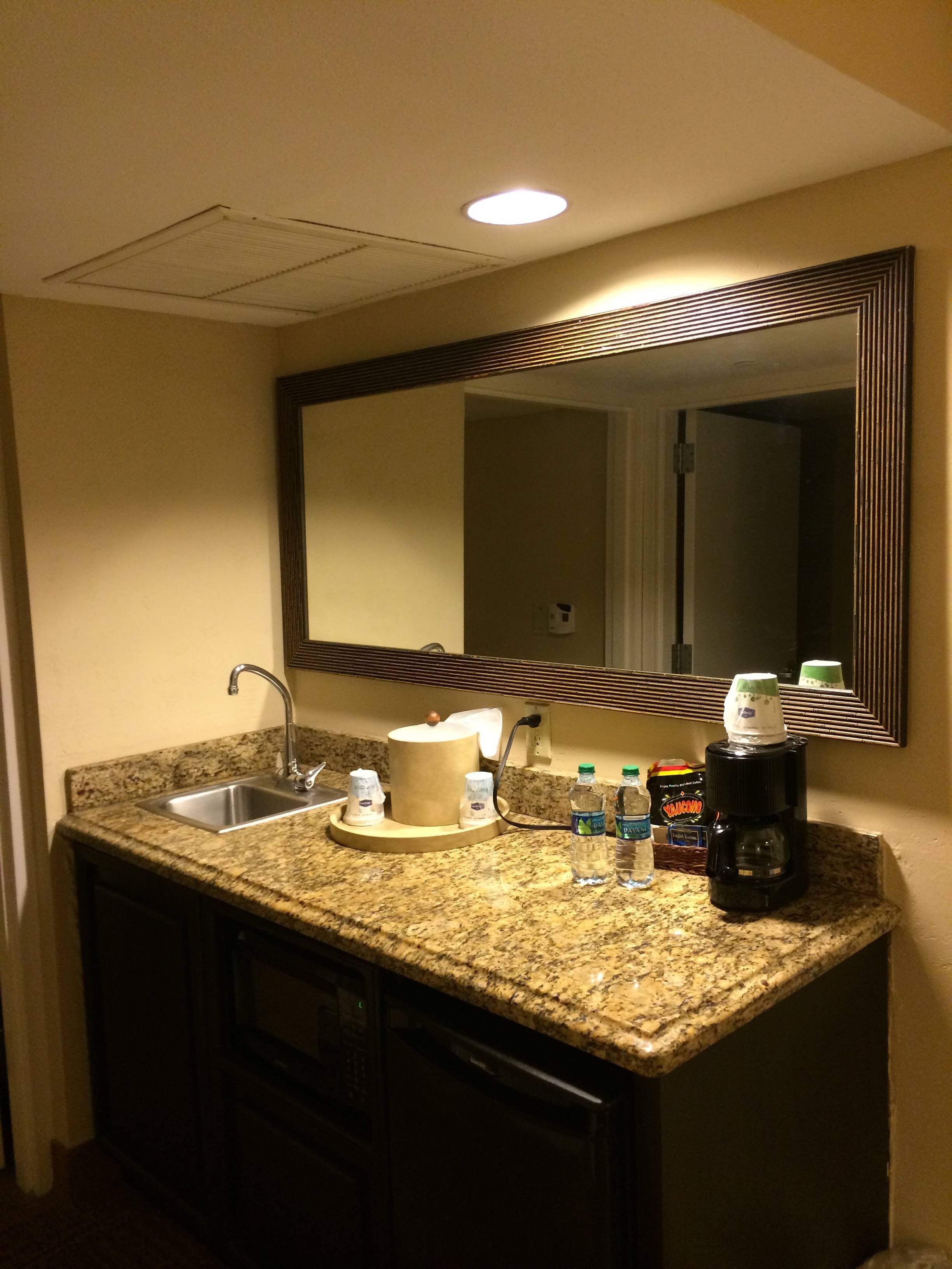 Hamptonn Inn San Juan Airport