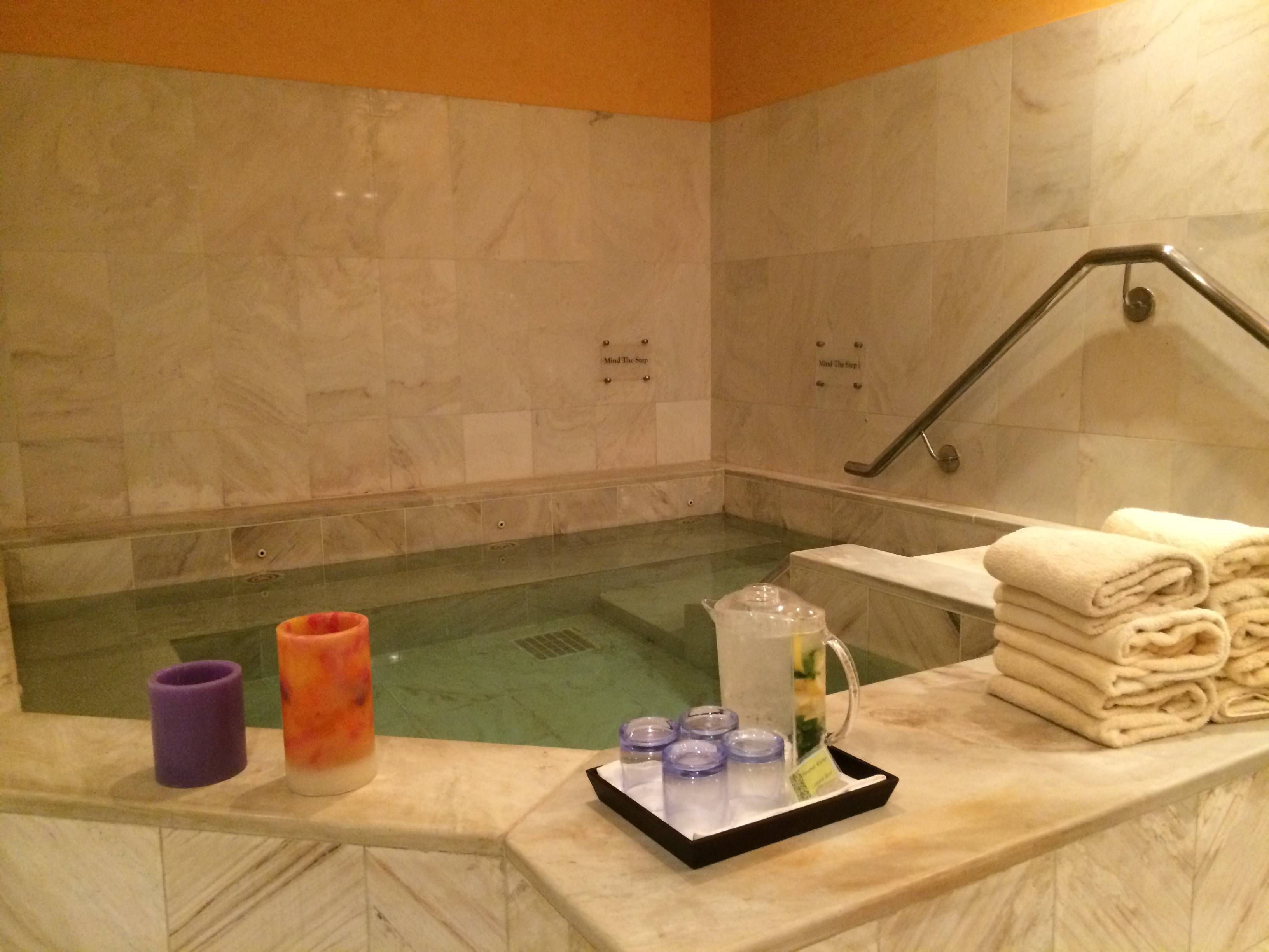 Four Seasons Hotel Cairo at Nile Plaza