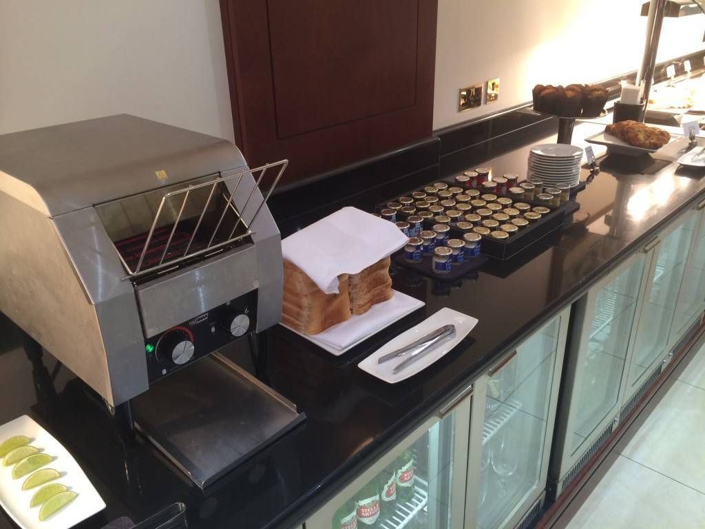 Emirates First Class Lounge Heathrow sala vip