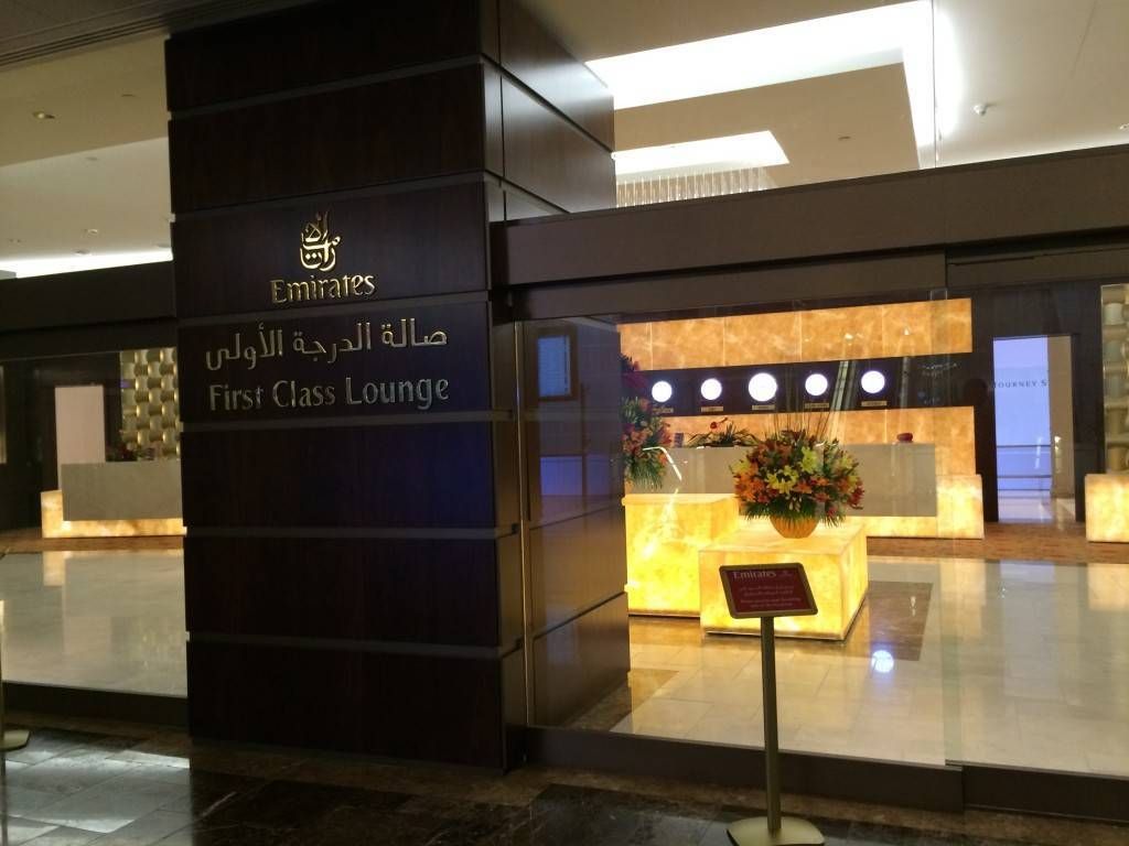 Emirates First Class Lounge Sala Vip Terminal 3