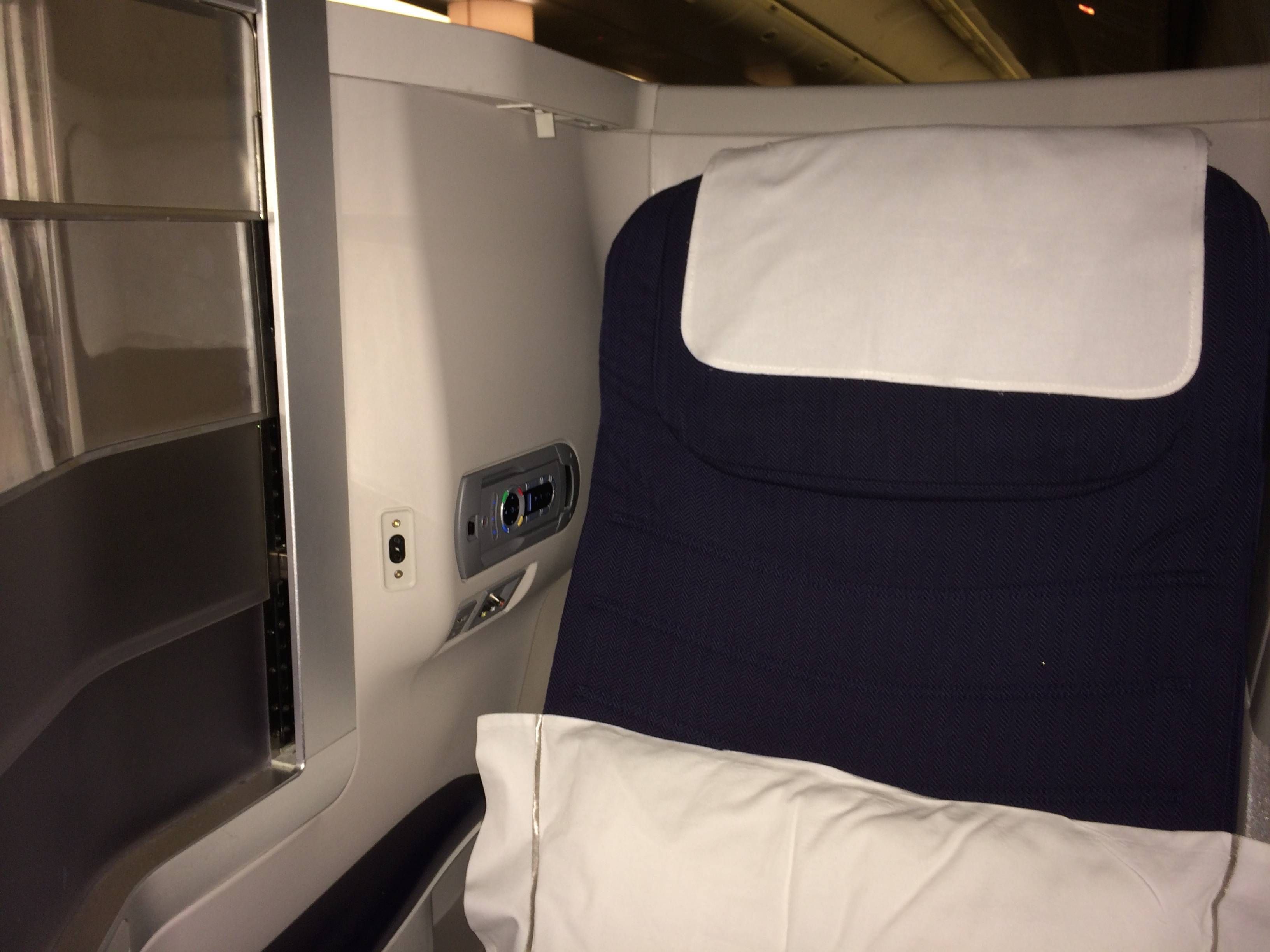 British Airways B777-300ER Business Class Club World Classe Executiva