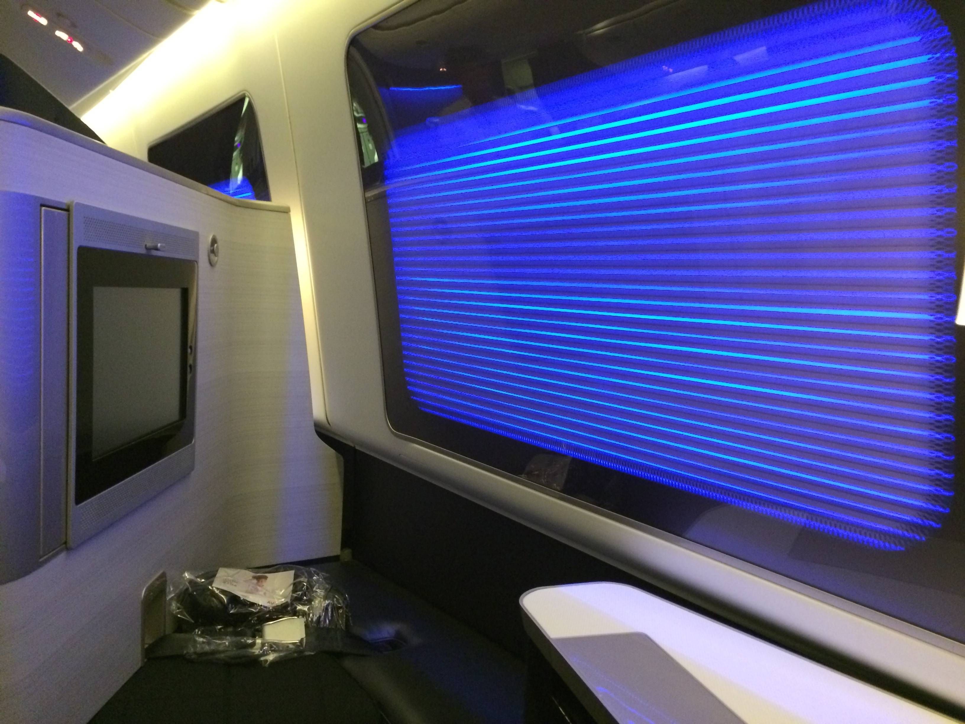 British Airways First Class Primeira Classe Boeing 777-300ER