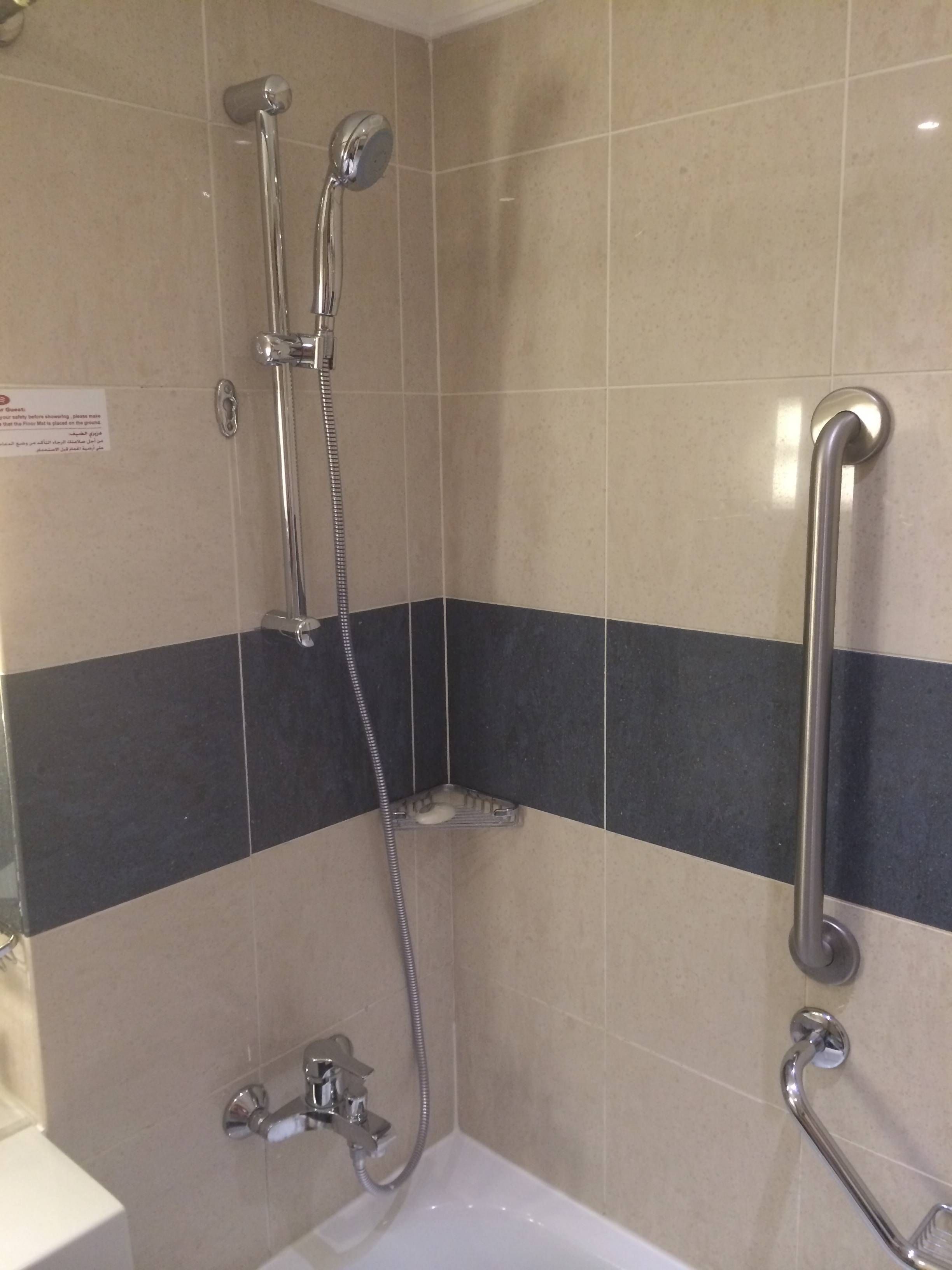 crowne plaza amman