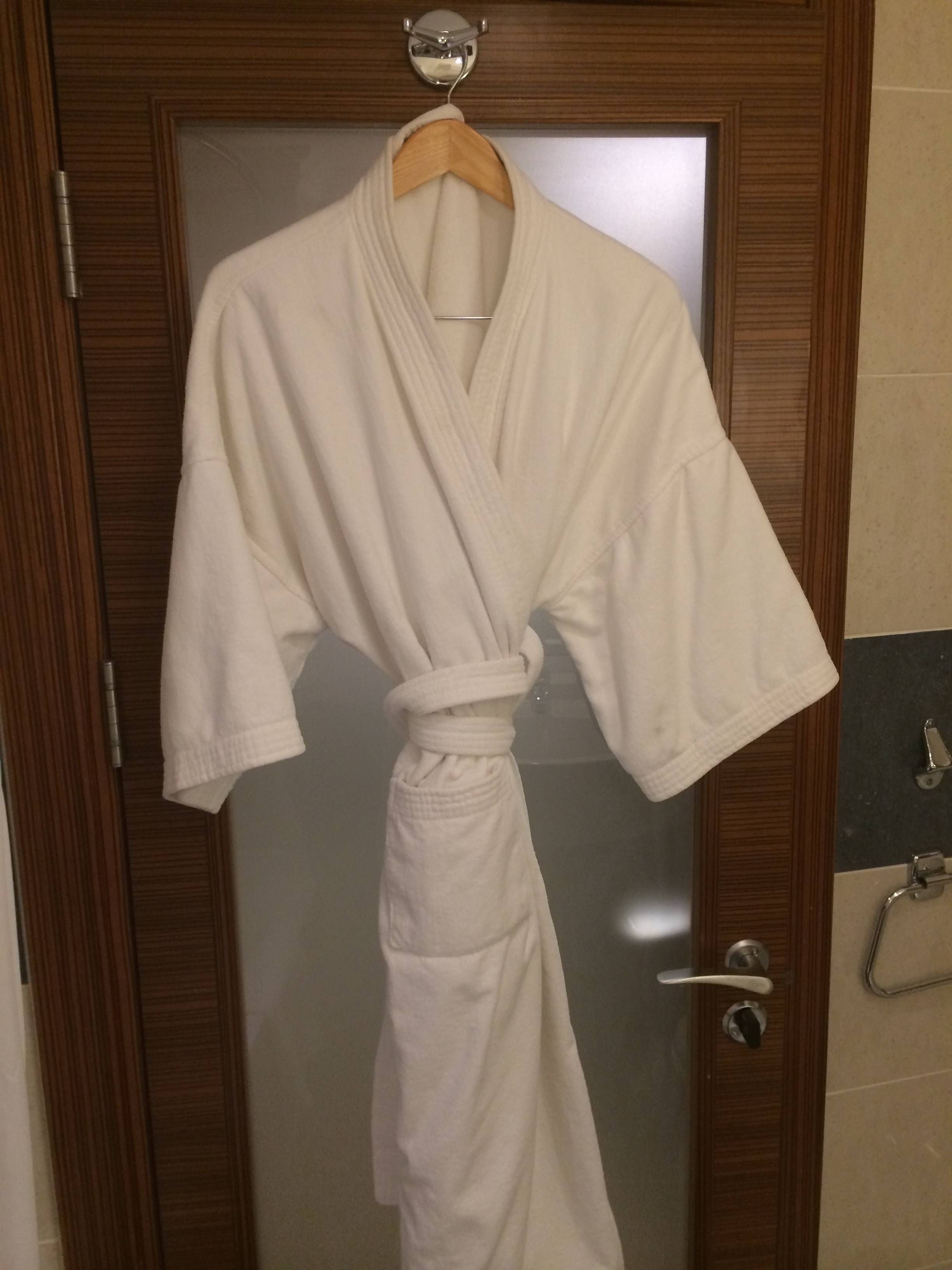 crowne plaza amman