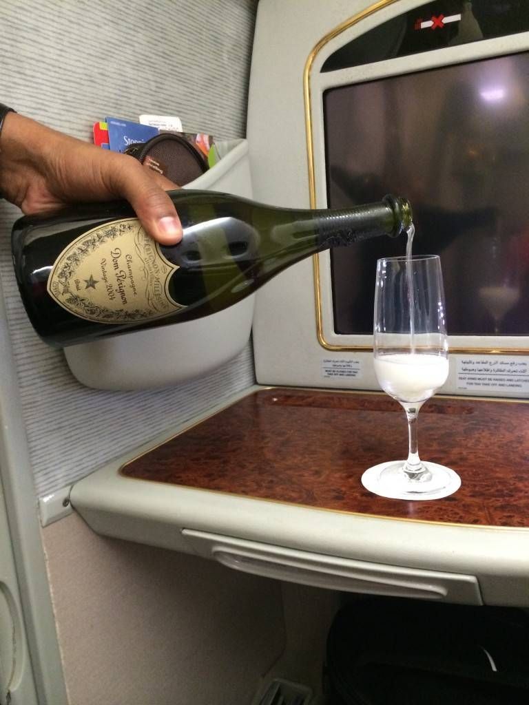 Emirates First Class Primeira Classe A340
