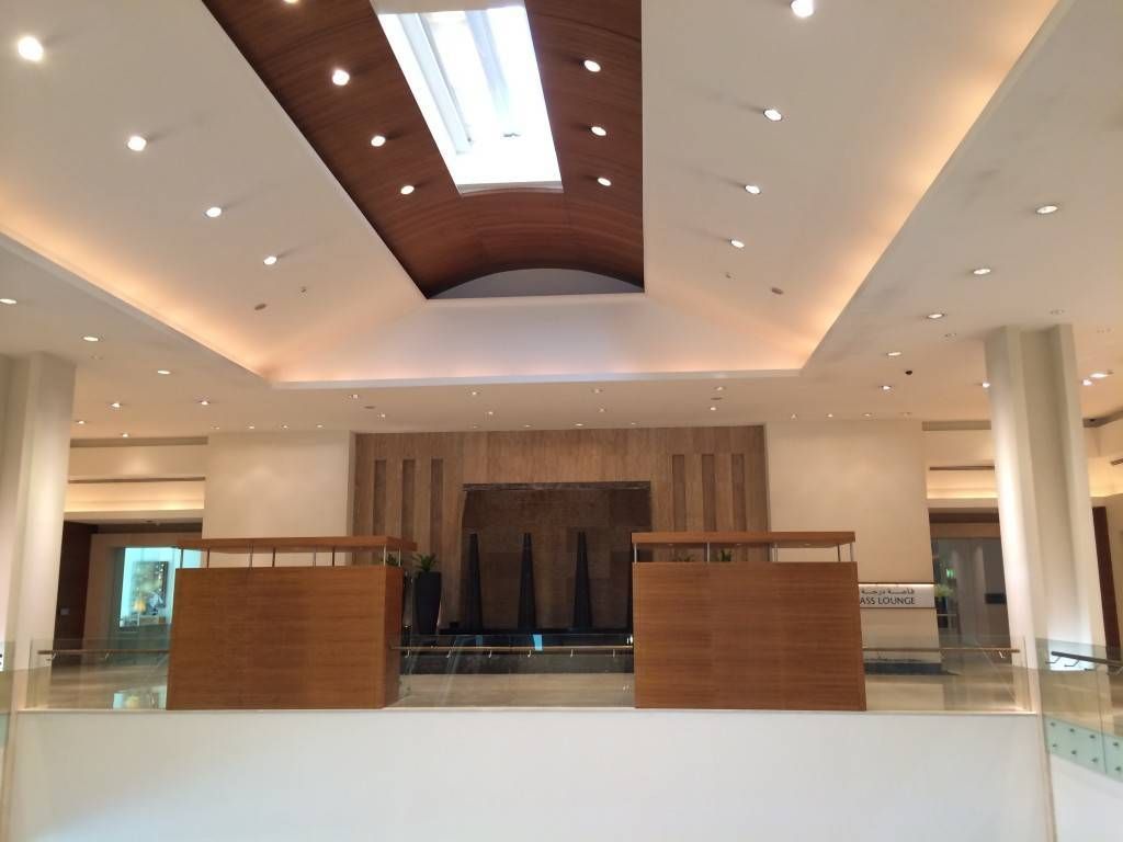 qatar airways first class lounge