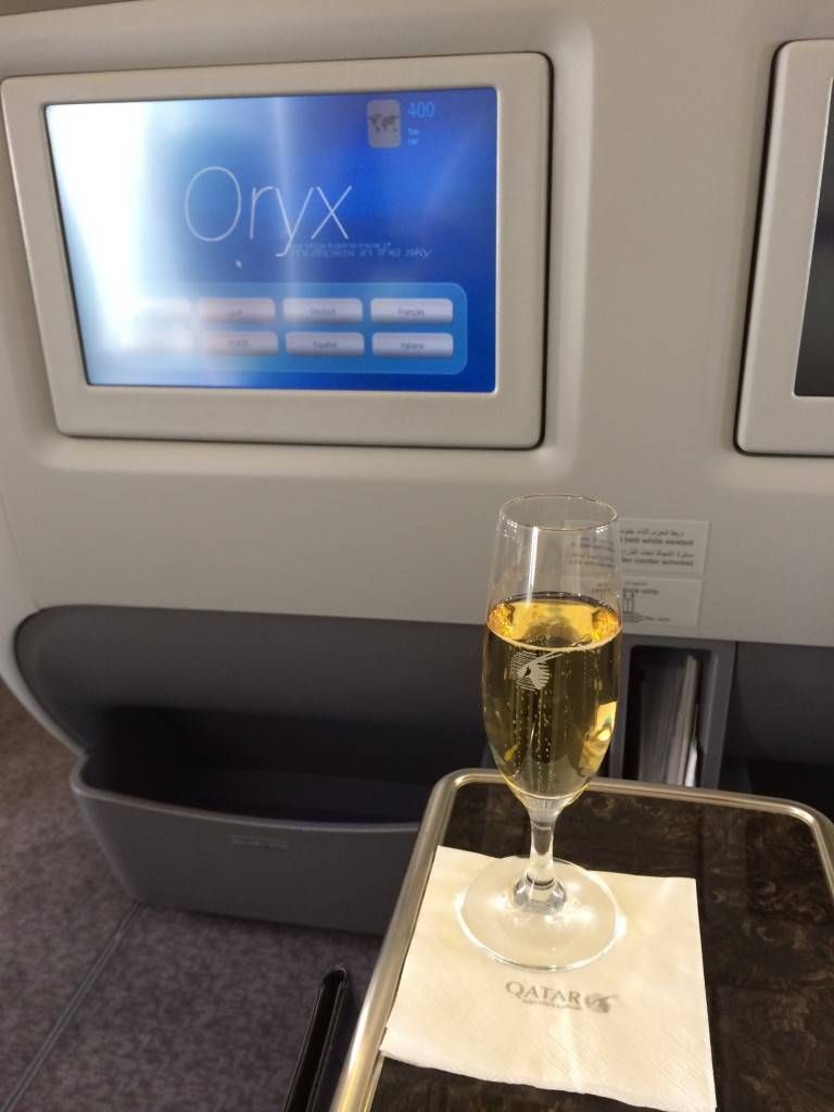 qatar airways first class b777-300er primeira classe