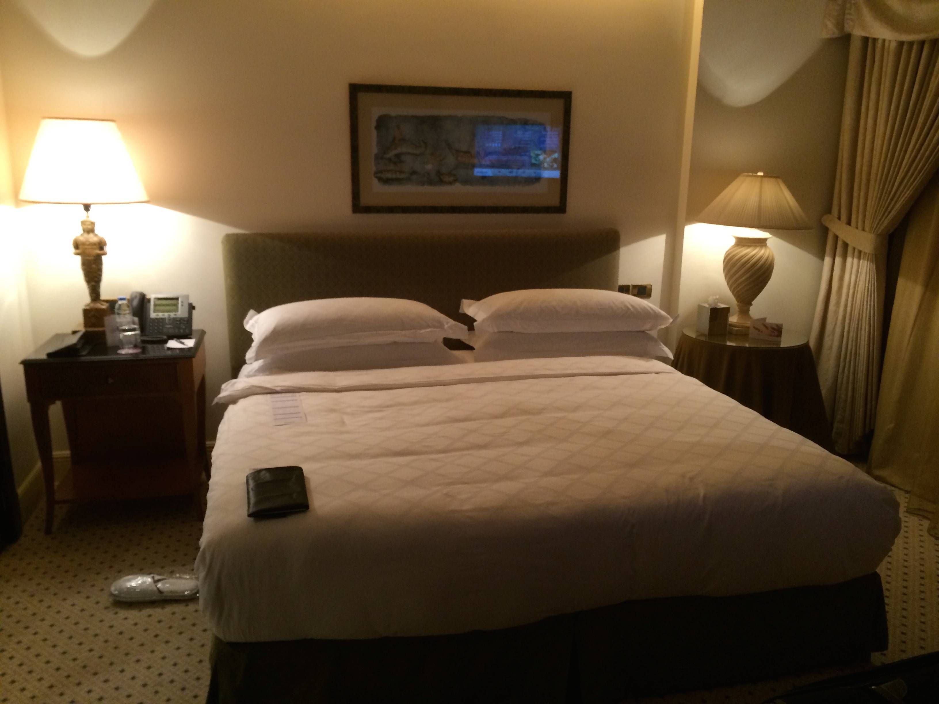 intercontinental phoenicia beirut