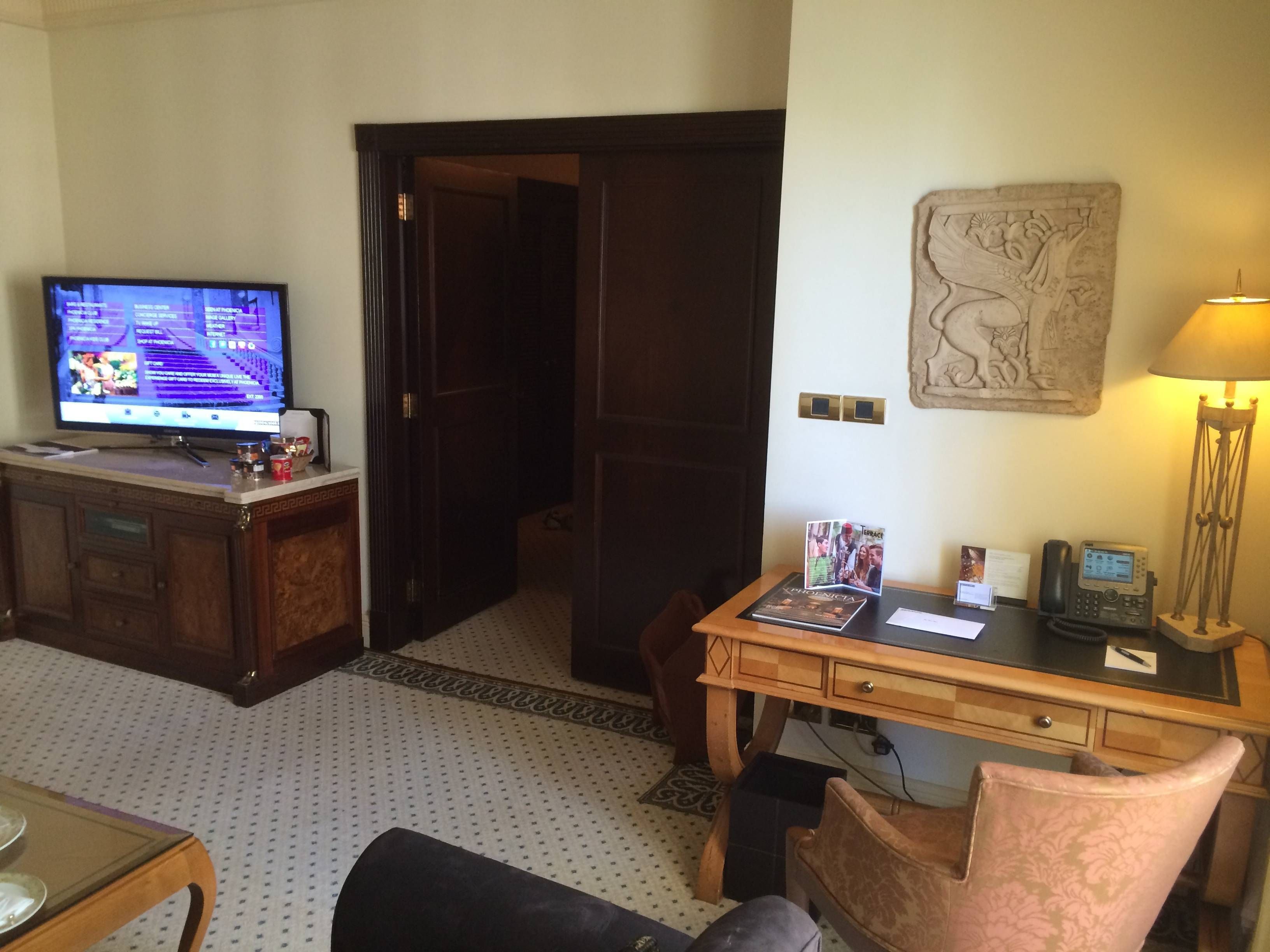 intercontinental phoenicia beirut