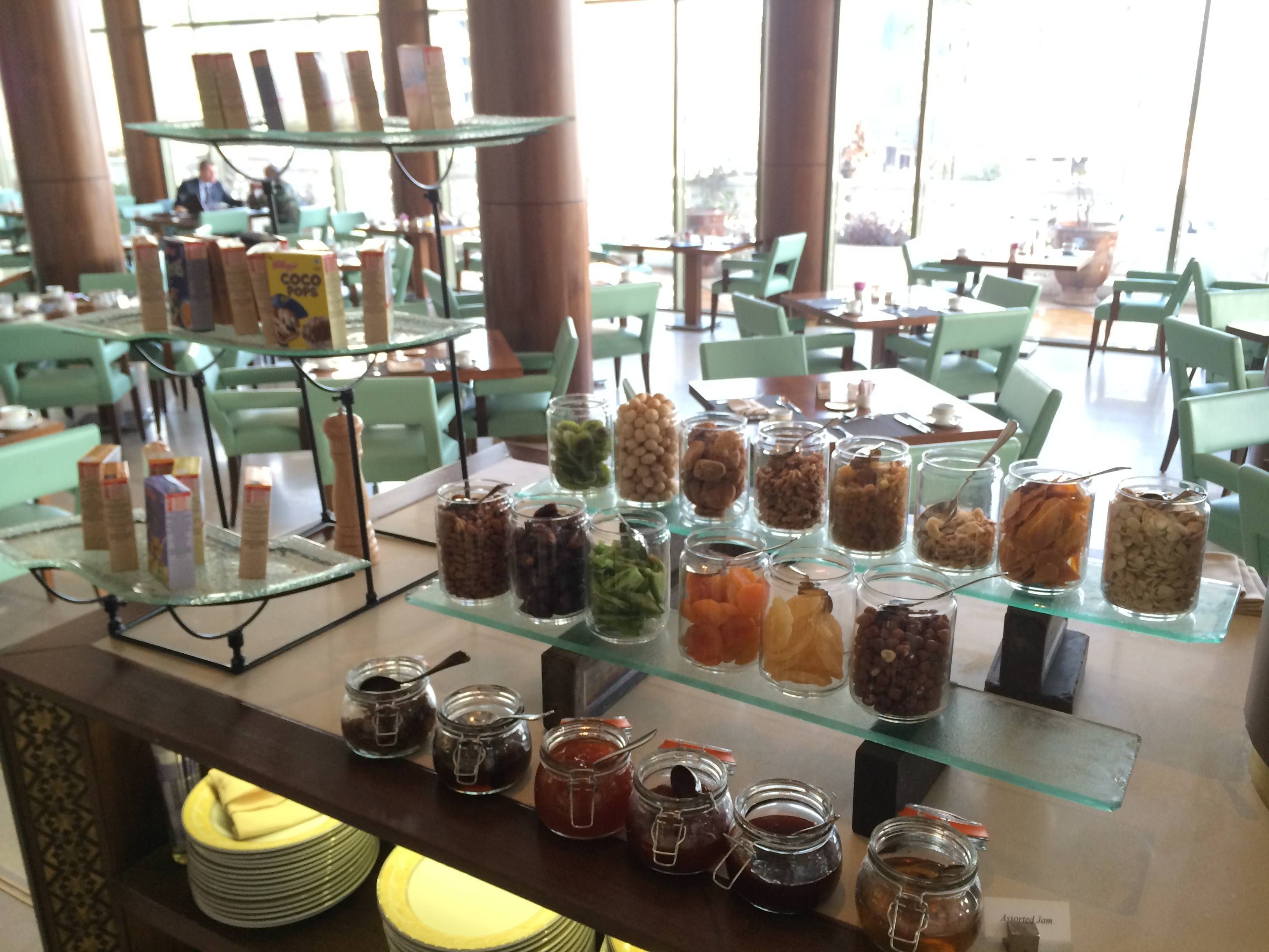 intercontinental phoenicia beirut