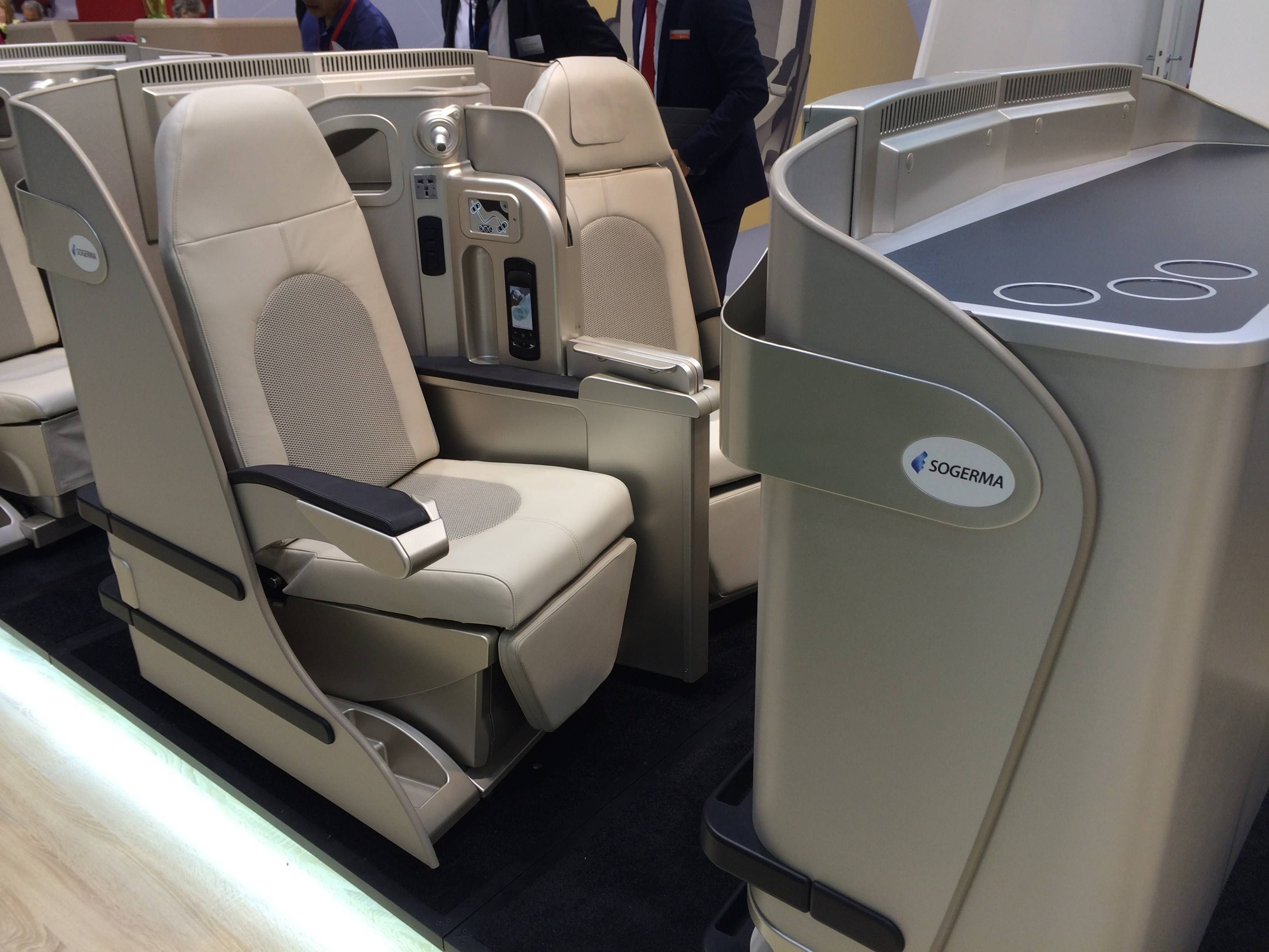 aix2014 - passageirodeprimeira aircraft interior expo