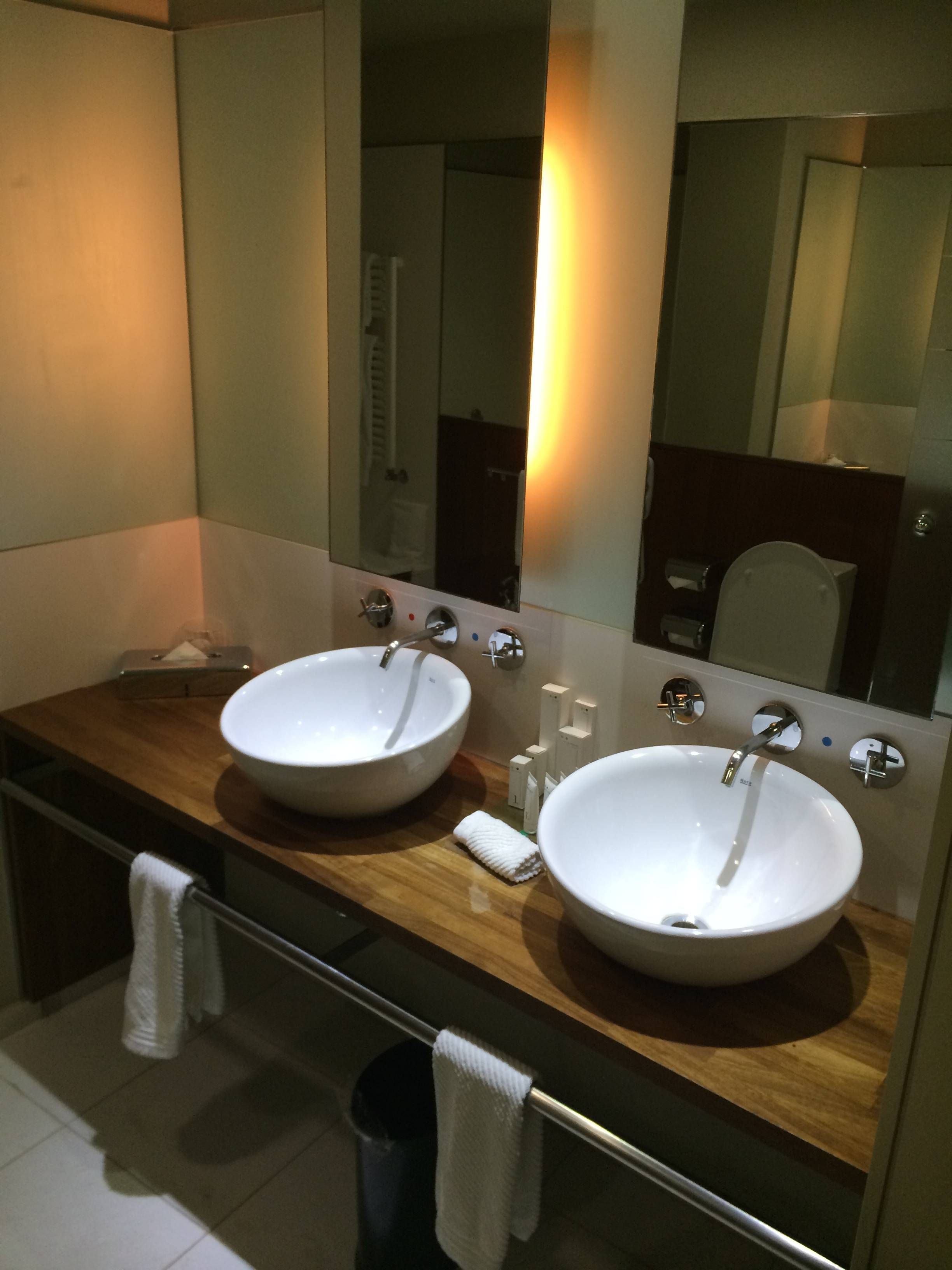 barcelona airport hotel passageirodeprimeira