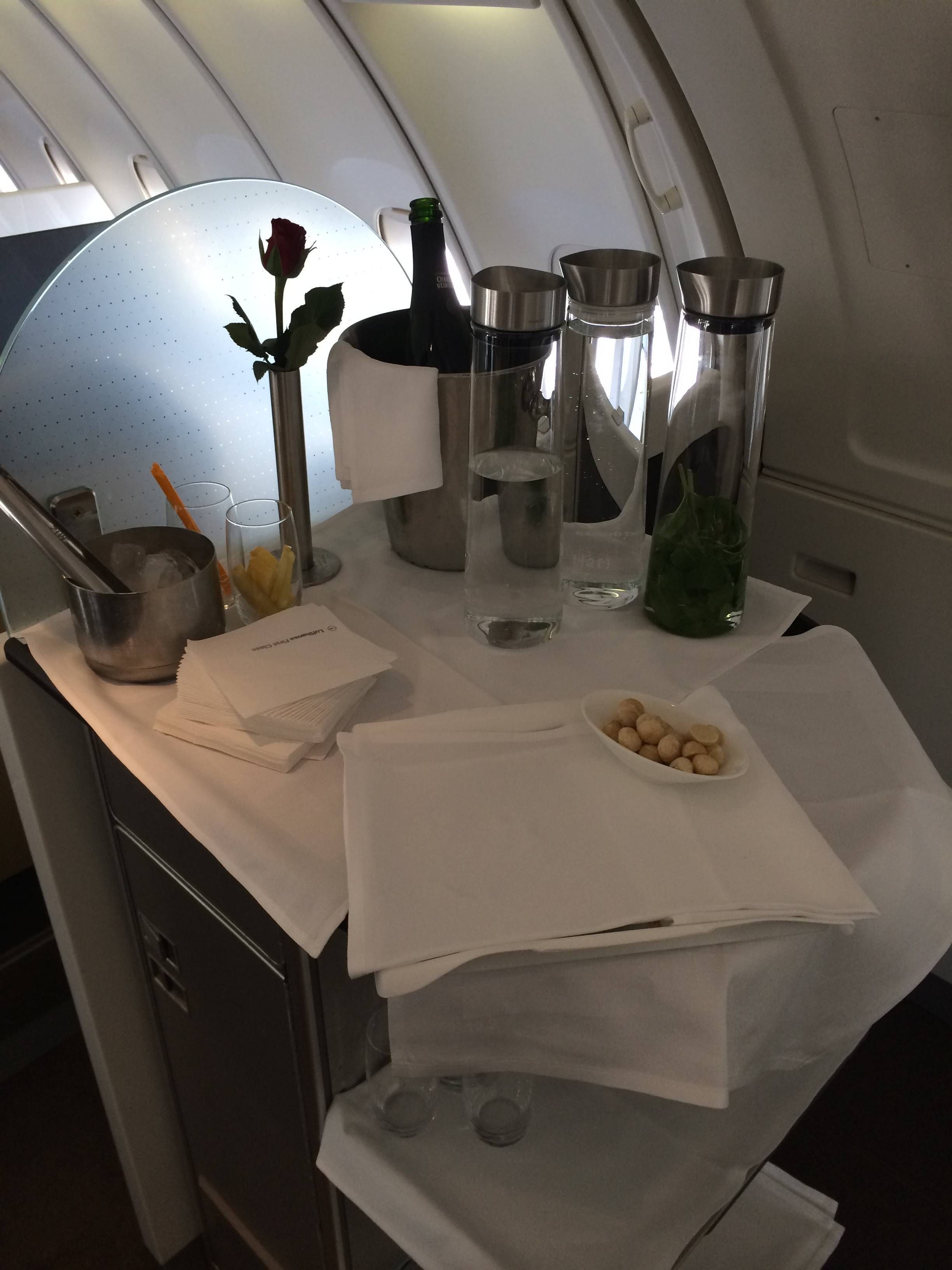lufthansa b747 first class primeira classe