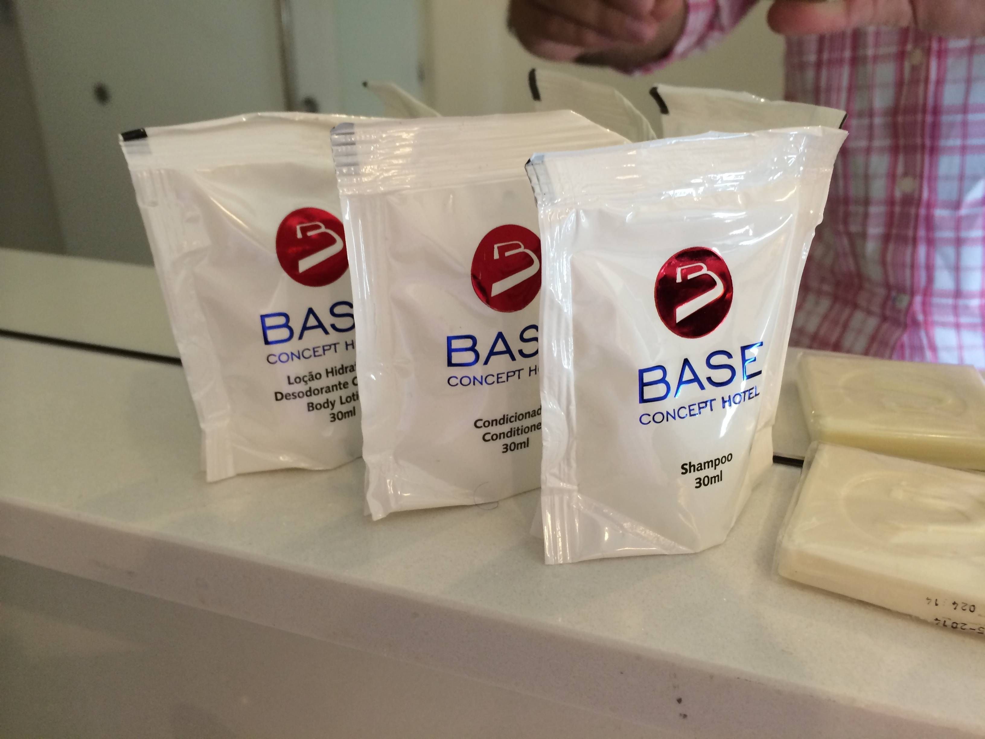 Base Concept Hotel Brasilia - Passageirodeprimeira