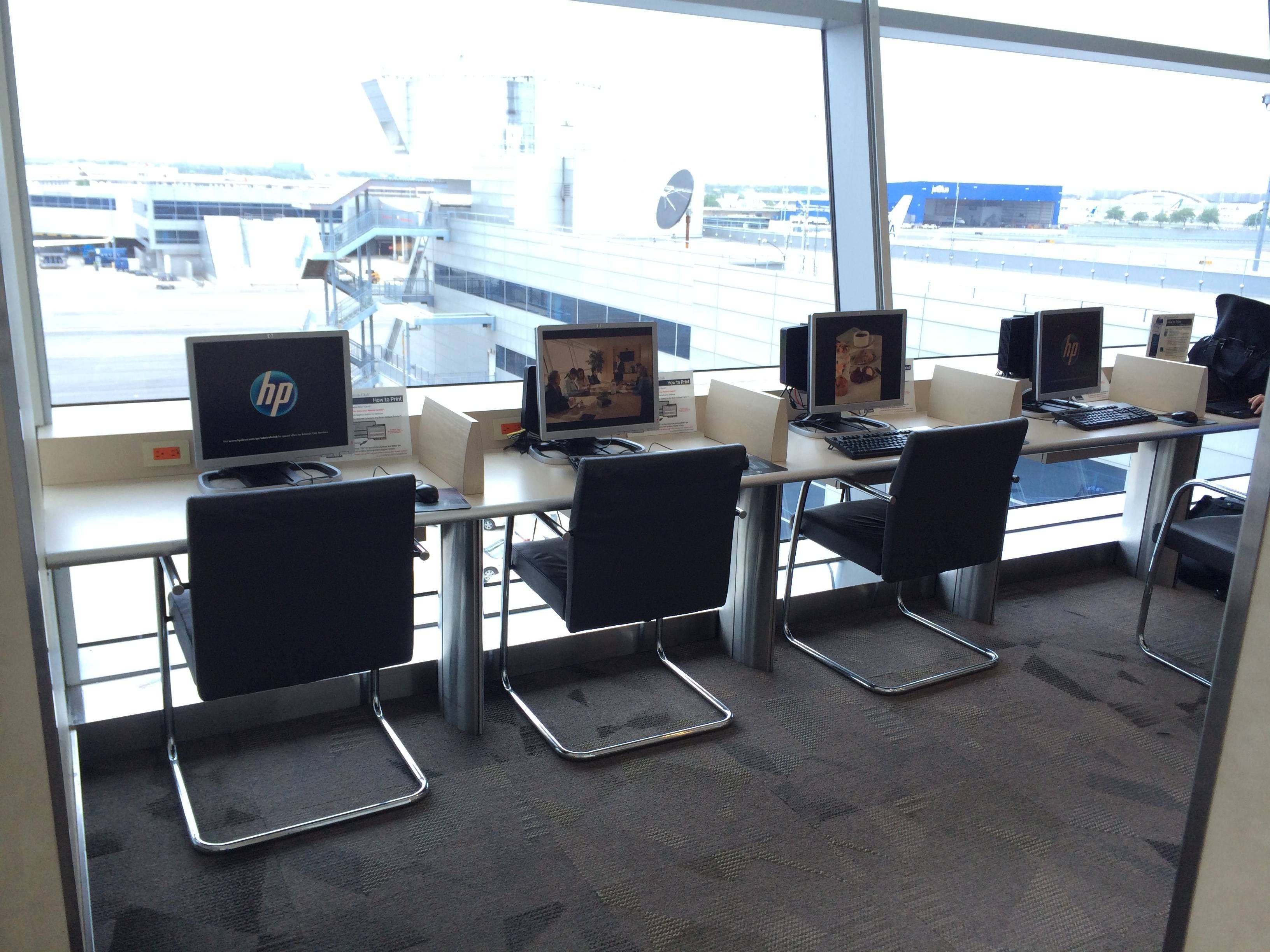 AA Flagship Lounge JFK sala vip - passageirodeprimeira