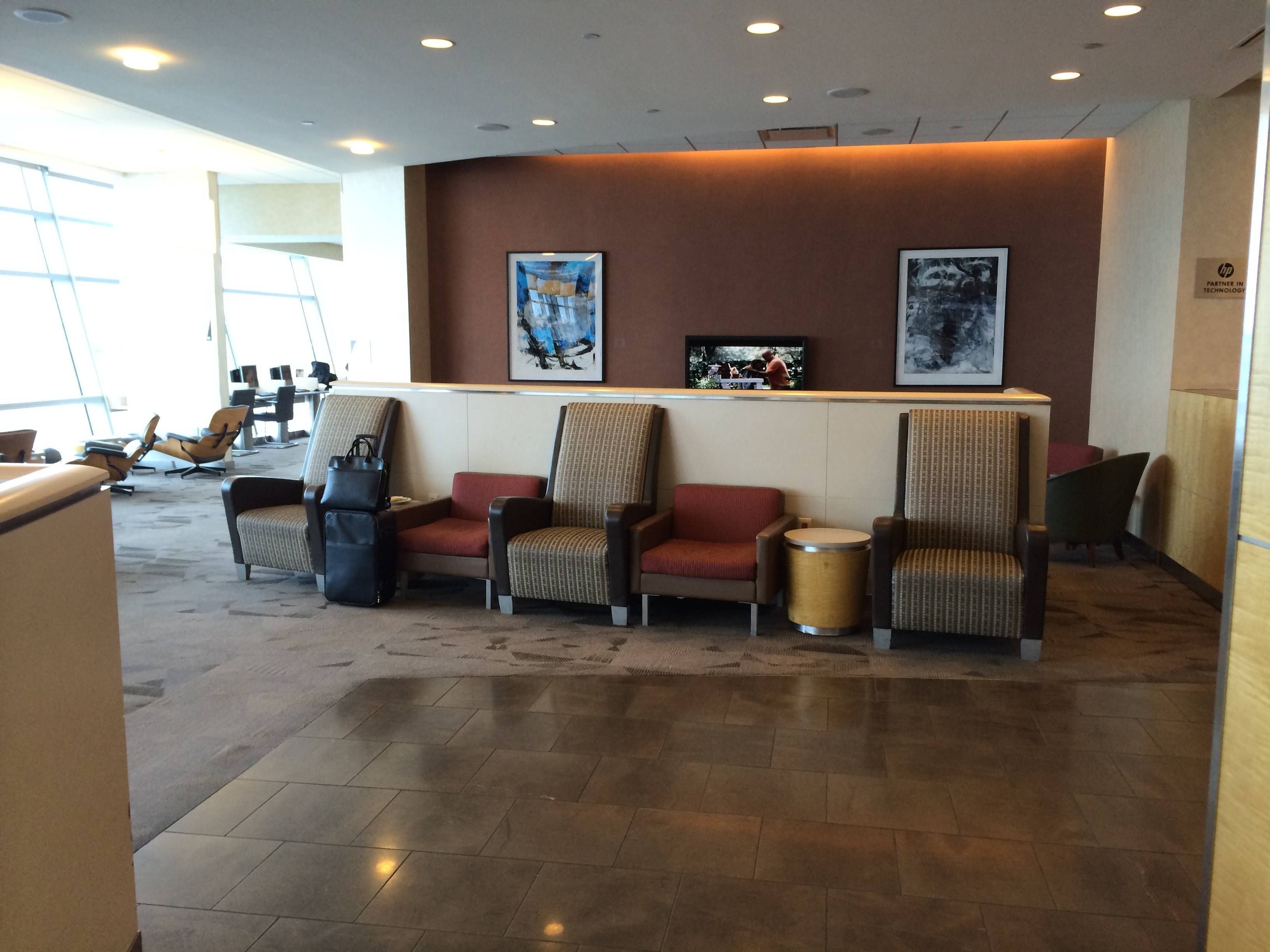 AA Flagship Lounge JFK sala vip - passageirodeprimeira
