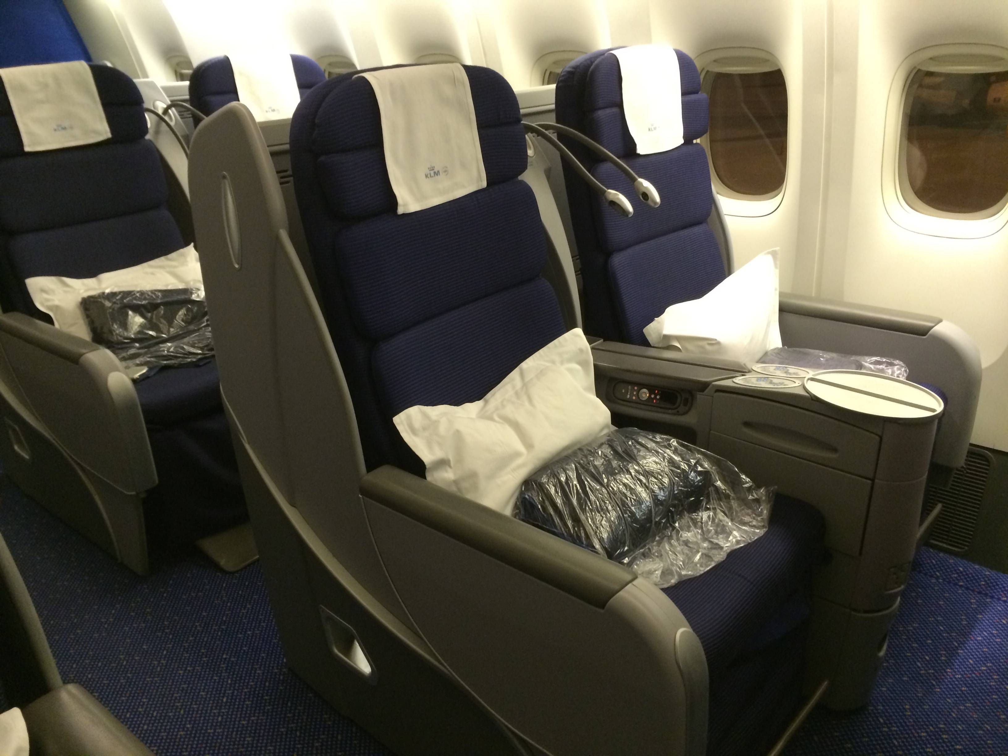 klm b77w classe executiva passageirodeprimeira business class