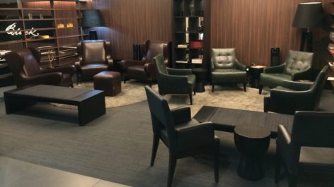 Sala VIP Mastercard Black no aeroporto de Guarulhos