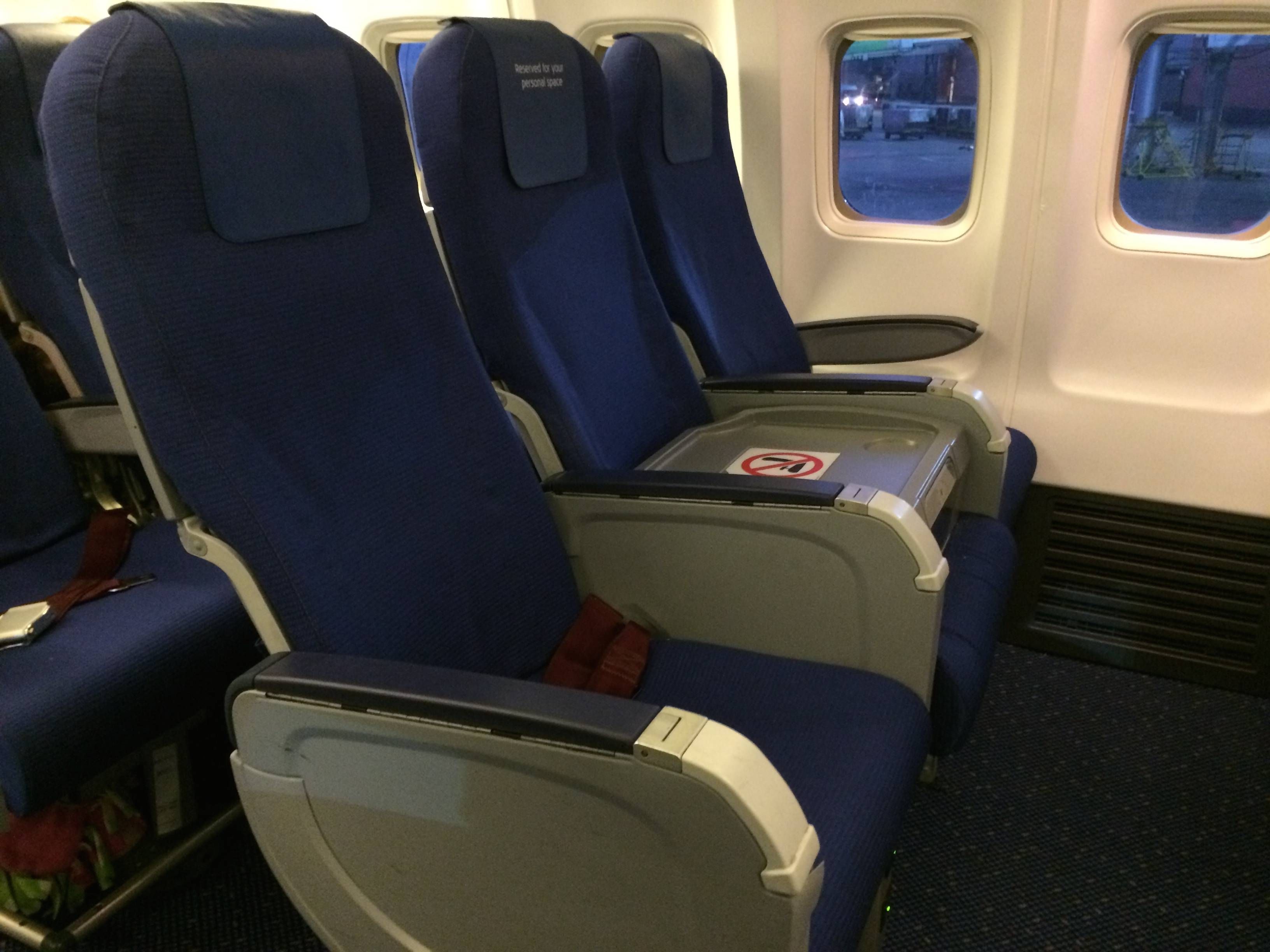 KLM B737 BUSINESS CLASS