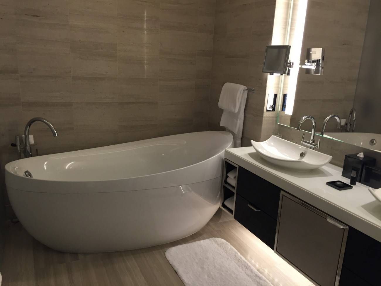 abu dhabi rosewood