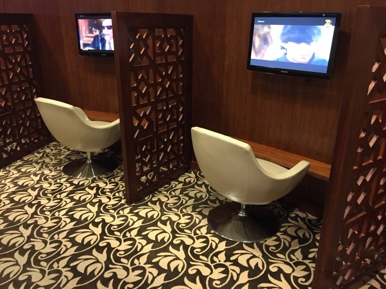 al dhabi lounge abu dhabi