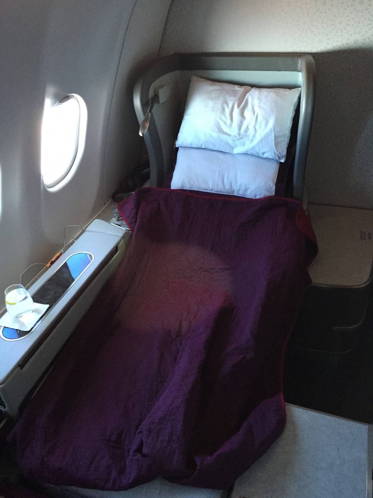 qatar airways a340 first class primeira classe
