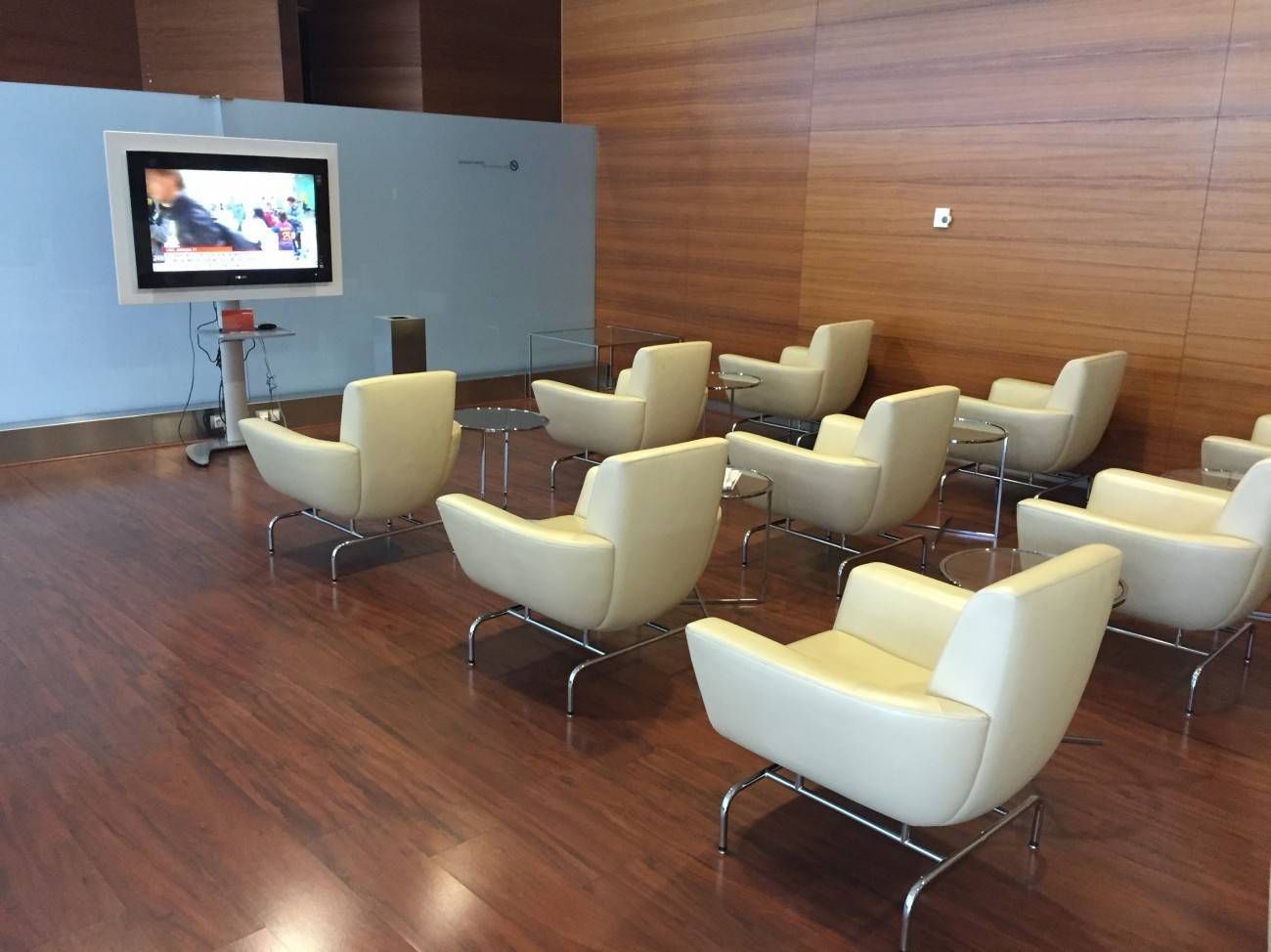 sala vip iberia velazquez t4s