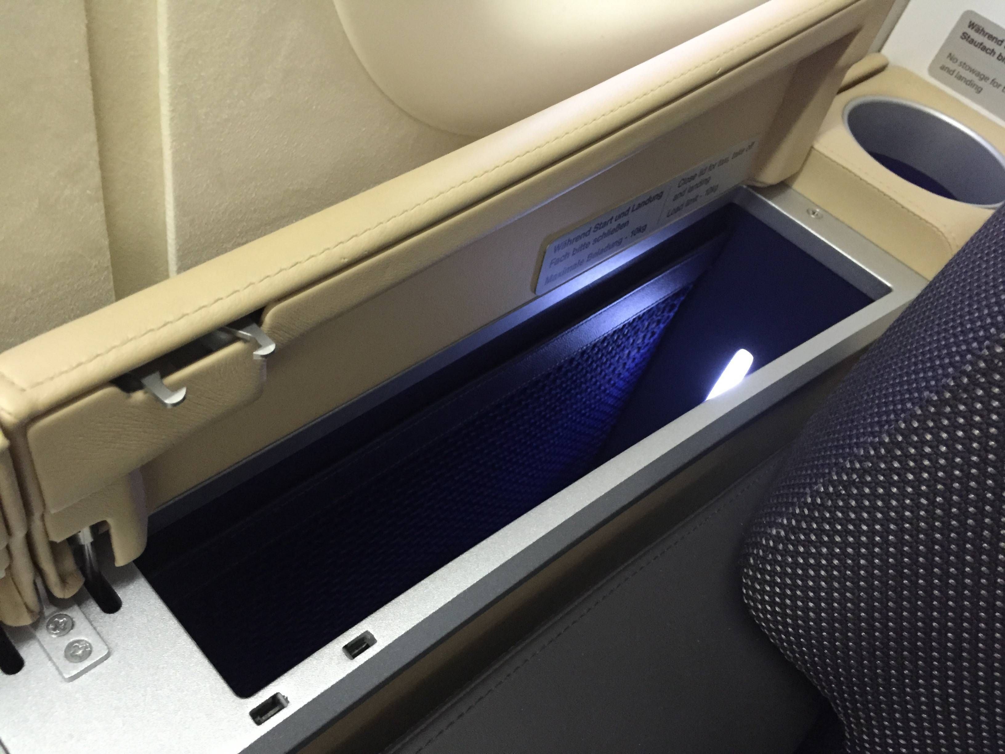 lufthansa primeira classe b747-8 passageirodeprimeira