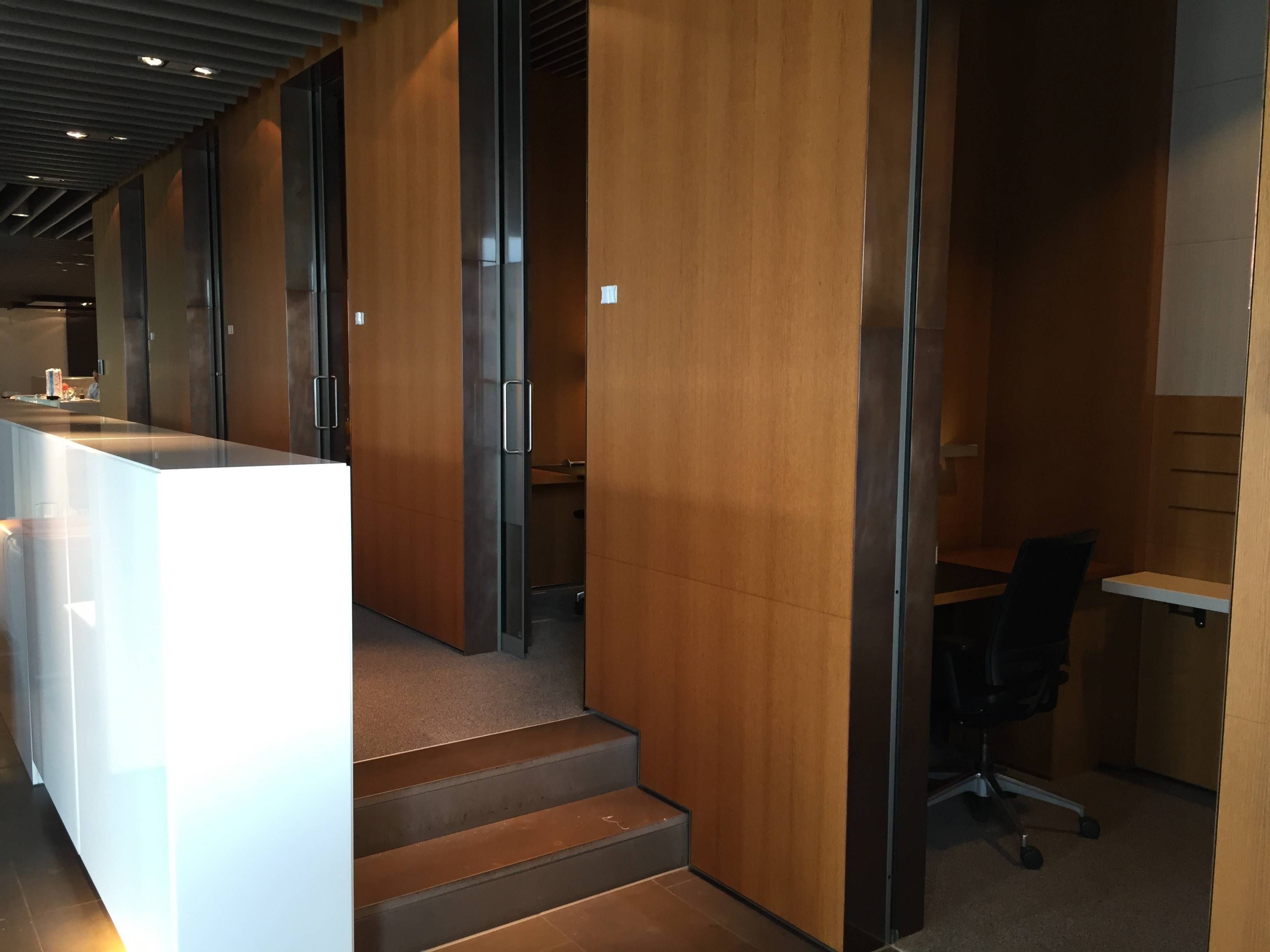 lufthansa first class terminal