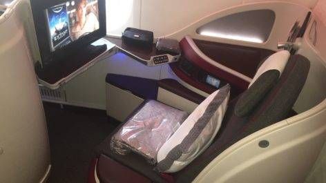Classe Executiva da Qatar Airways no B787-8 Dreamliner