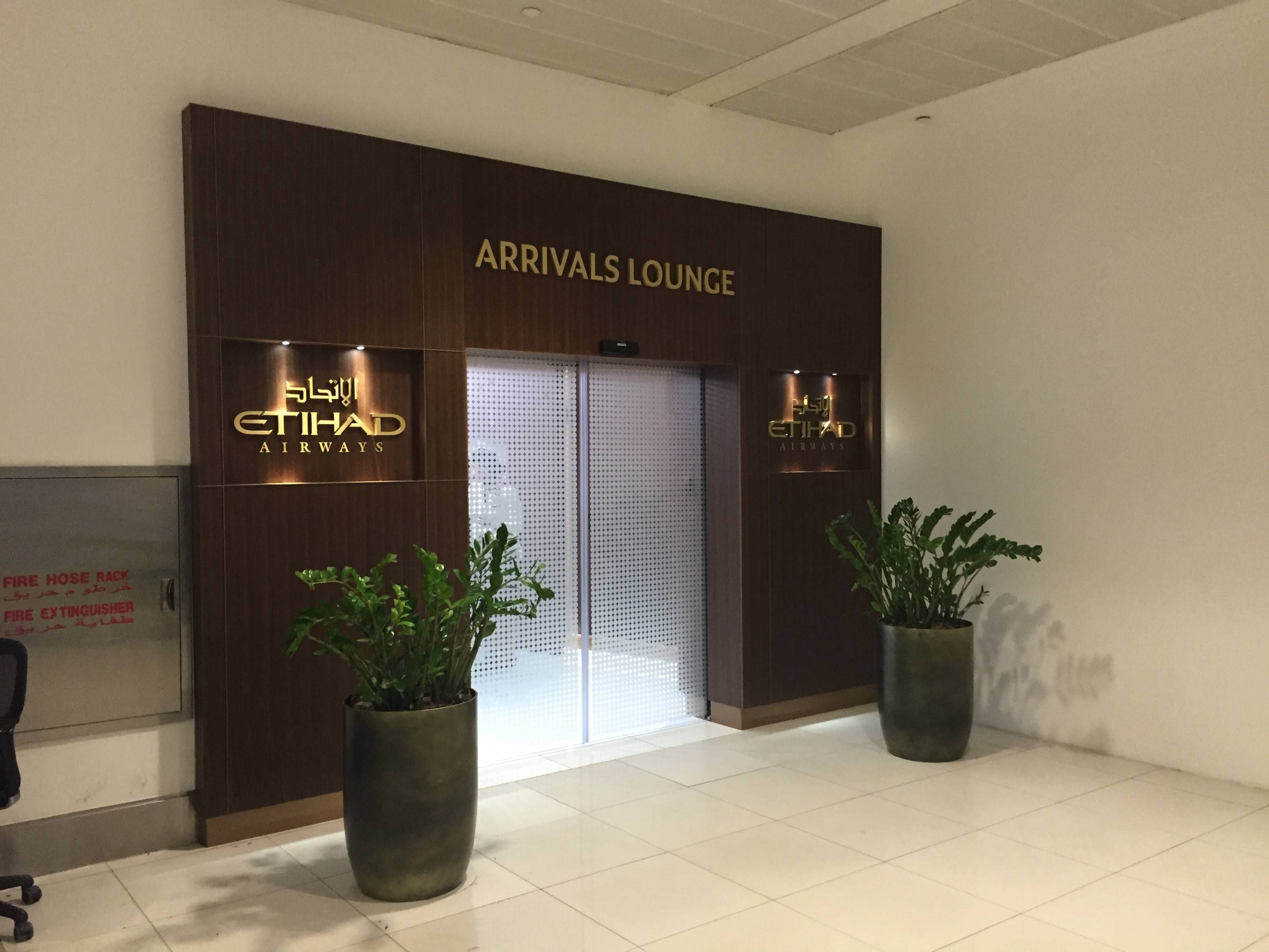 Etihad Arrivals Lounge Abu Dhani Passageirodeprimeira1