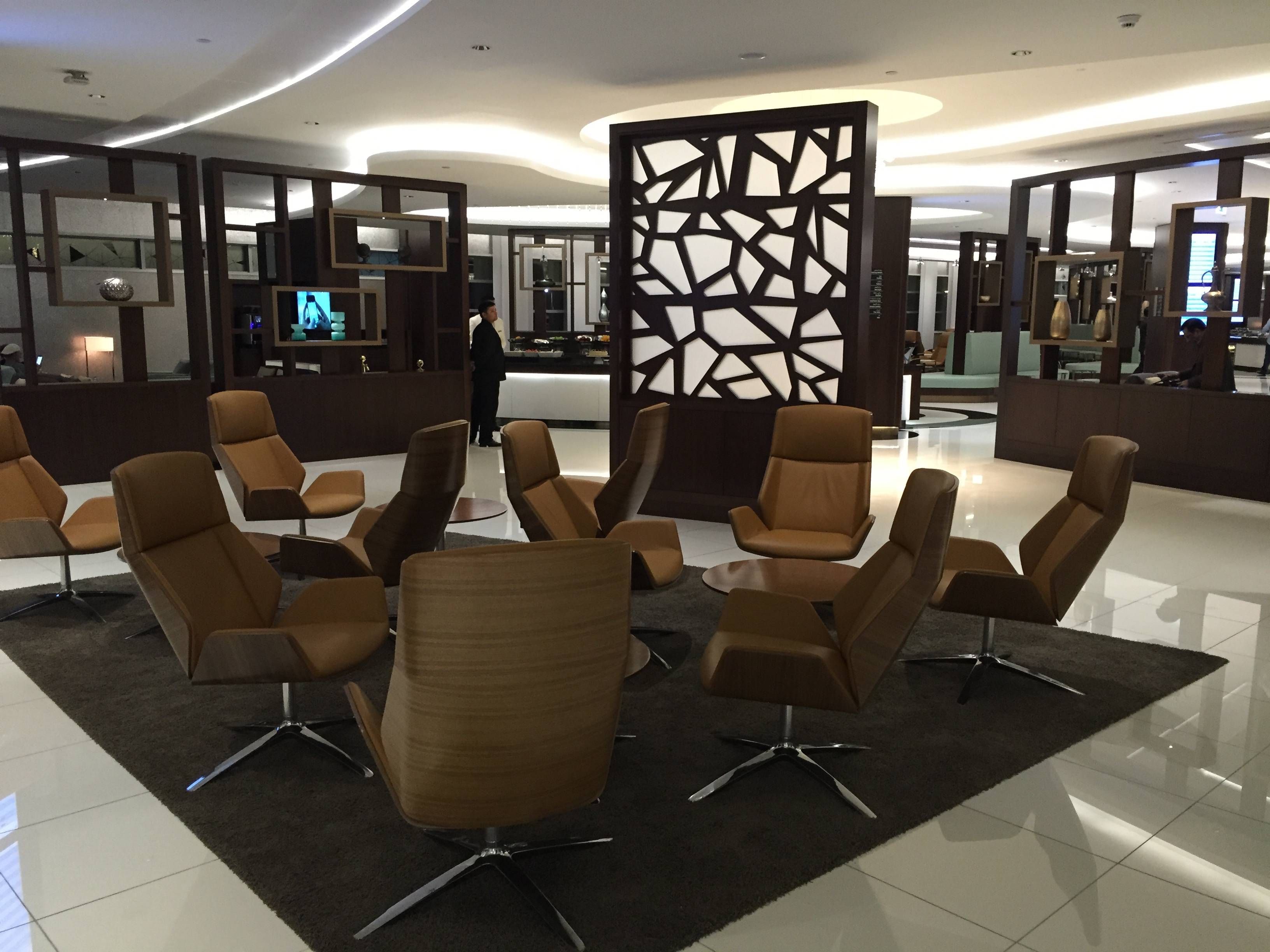 Etihad Premium Lounge Abu Dhabi - Passageiro de Primeira15