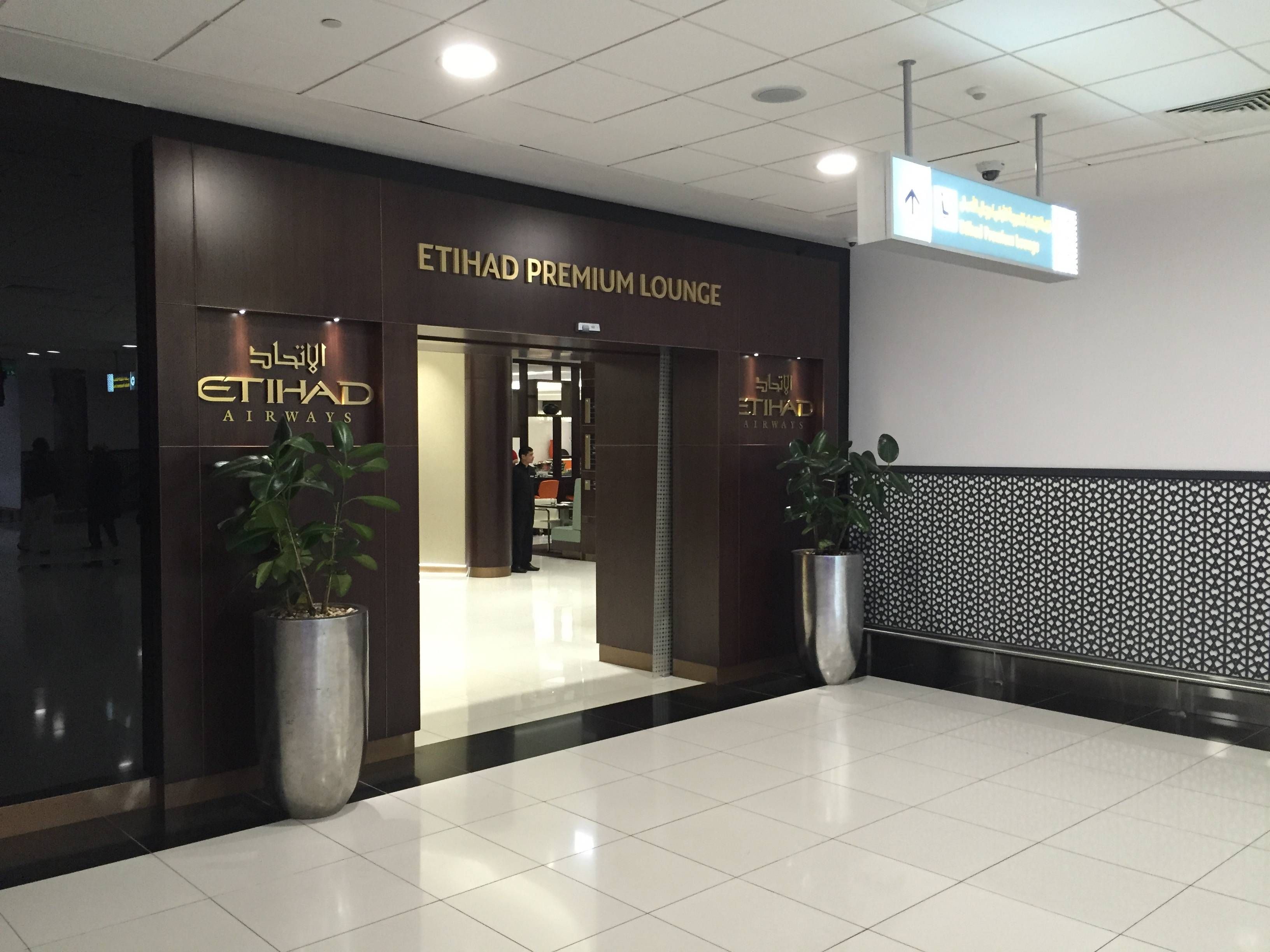 Etihad Premium Lounge Abu Dhabi - Passageiro de Primeira2