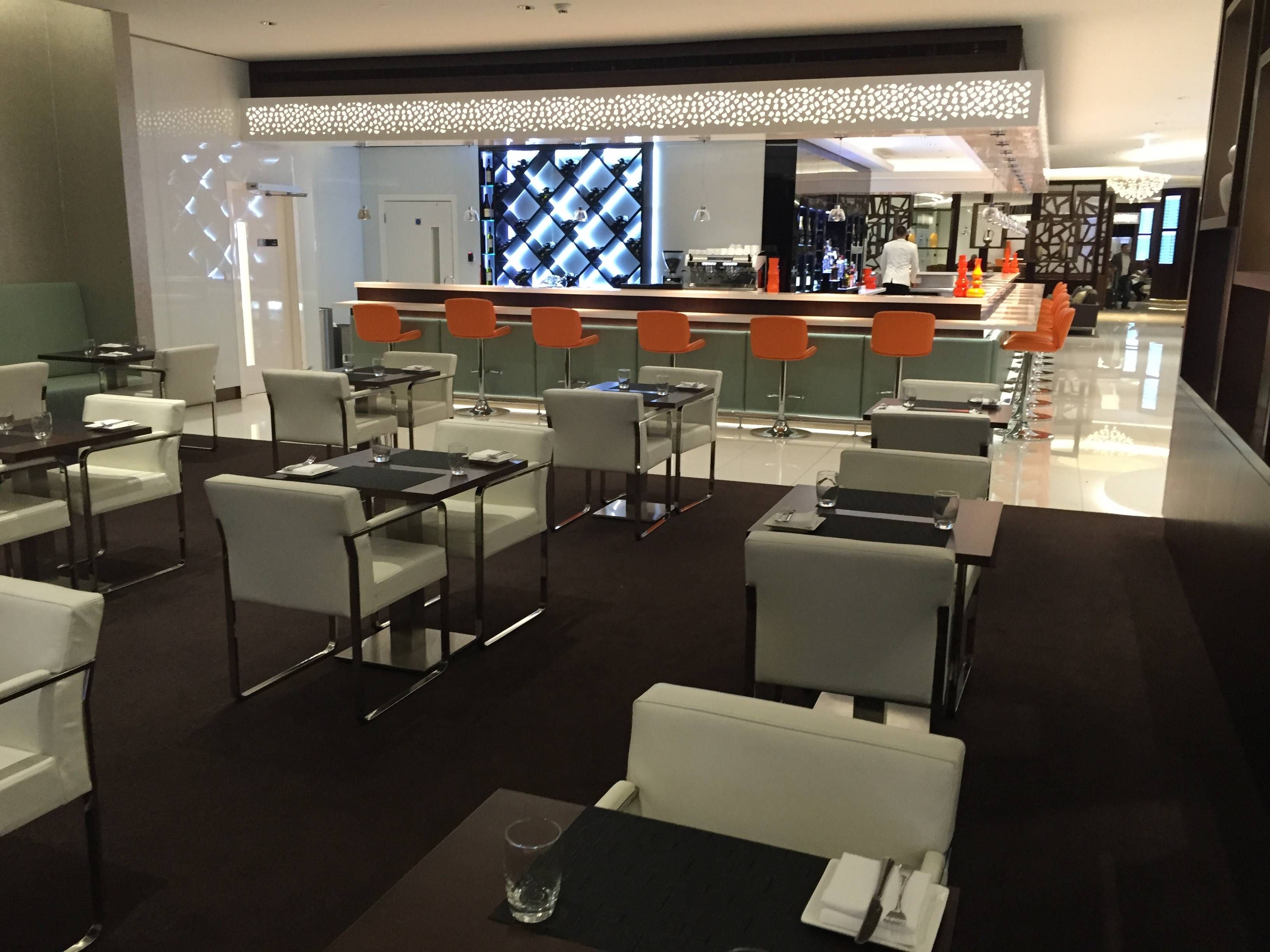 Etihad Premium Lounge Abu Dhabi - Passageiro de Primeira22