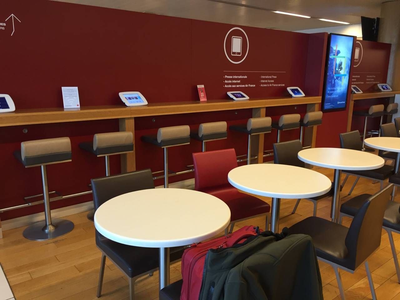 Air France Lounge Paris Terminal 2E-05