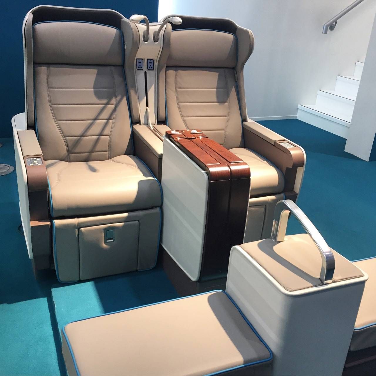 Aircraft Interiors Expo 2015-018
