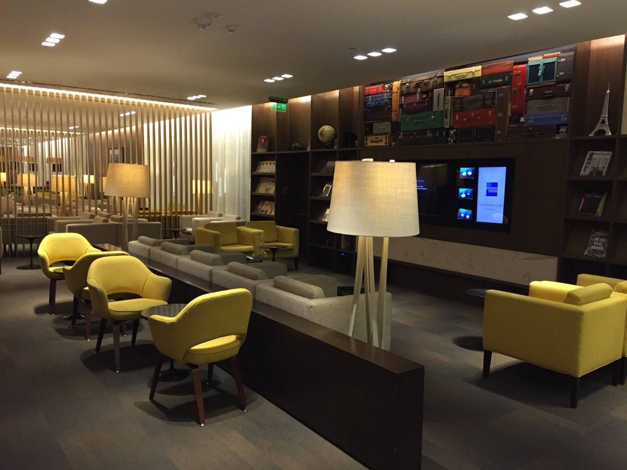 Centurion Lounge EZE-02