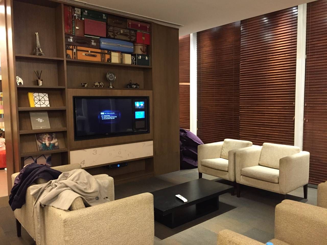 Centurion Lounge EZE-07